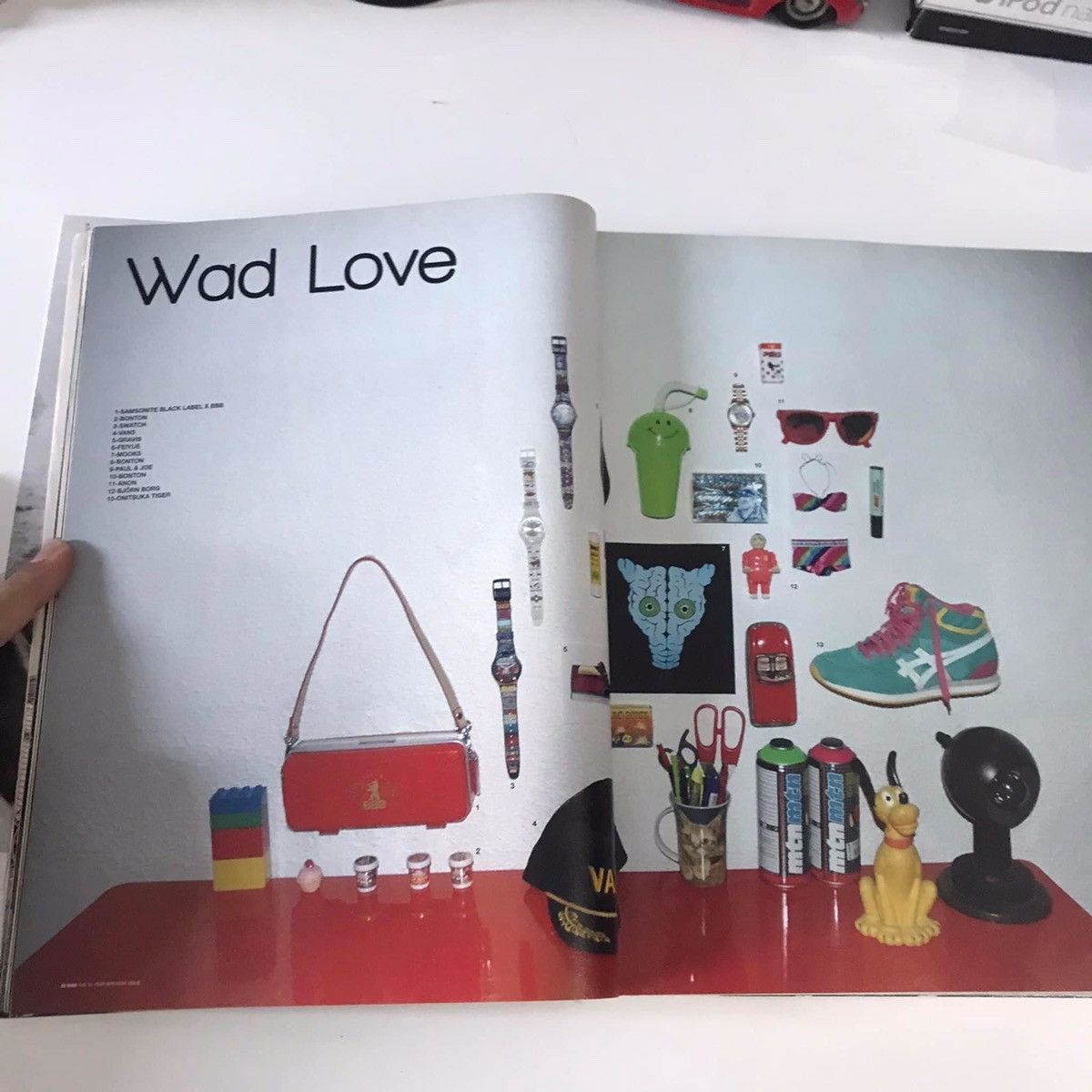 POP MAGAZINE Wad Big Magazine No 46 Man Issue WAD N°40-1 Europe magazine Size ONE SIZE - 8 Thumbnail