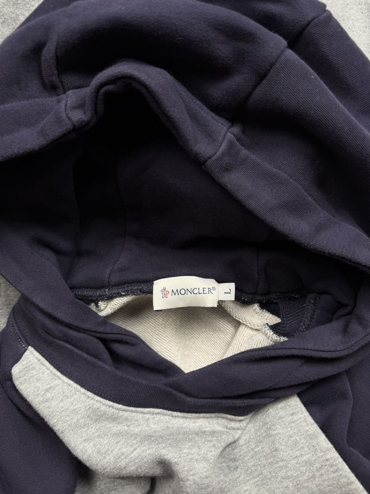 Moncler Moncler Maglia Girocollo Cotton Logo Hoodie Mens size M Size US M / EU 48-50 / 2 - 9 Thumbnail