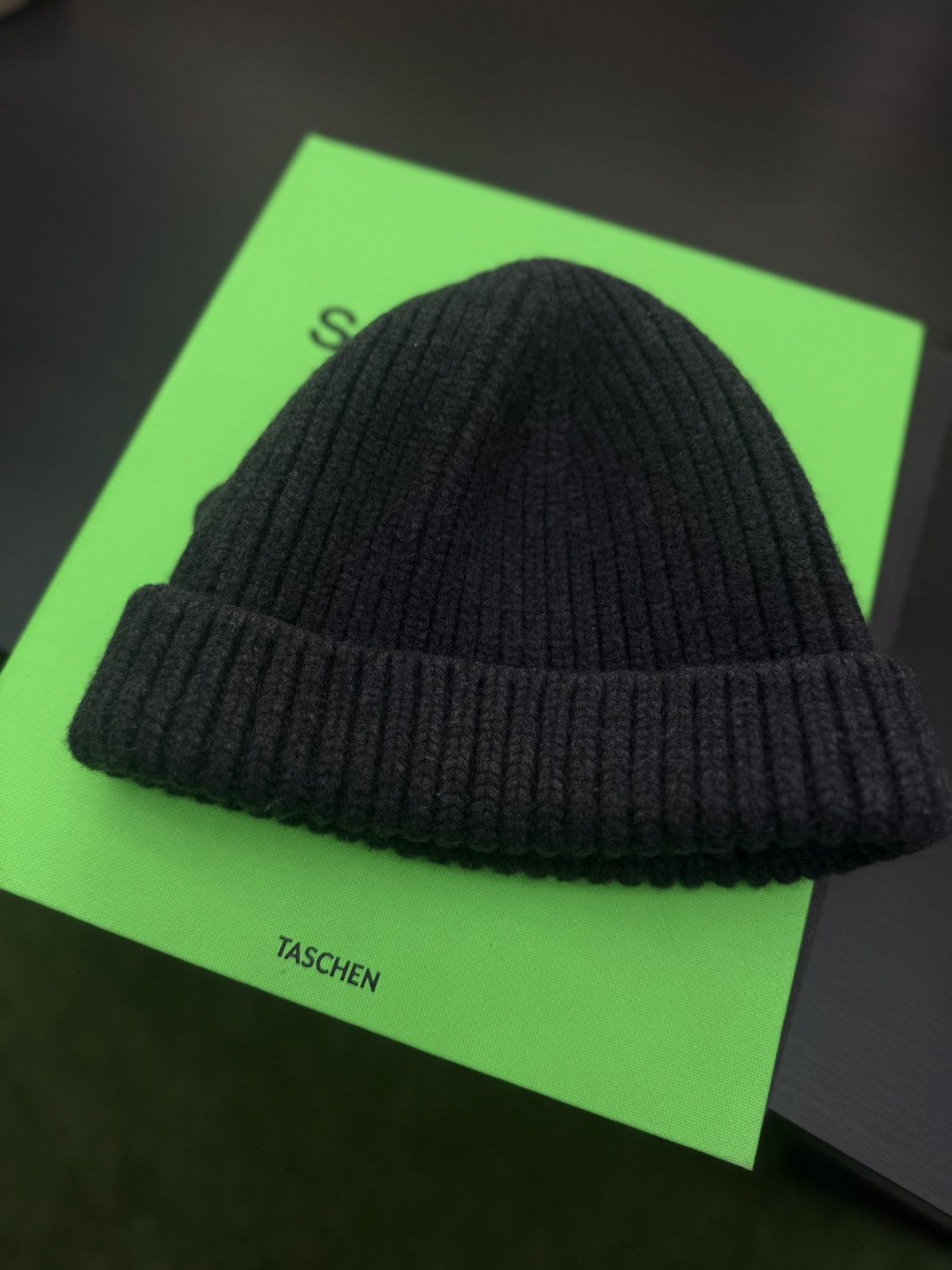 Off-White Off White Grey Beanie Hat Pre Owned 🧼 Size ONE SIZE - 6 Thumbnail