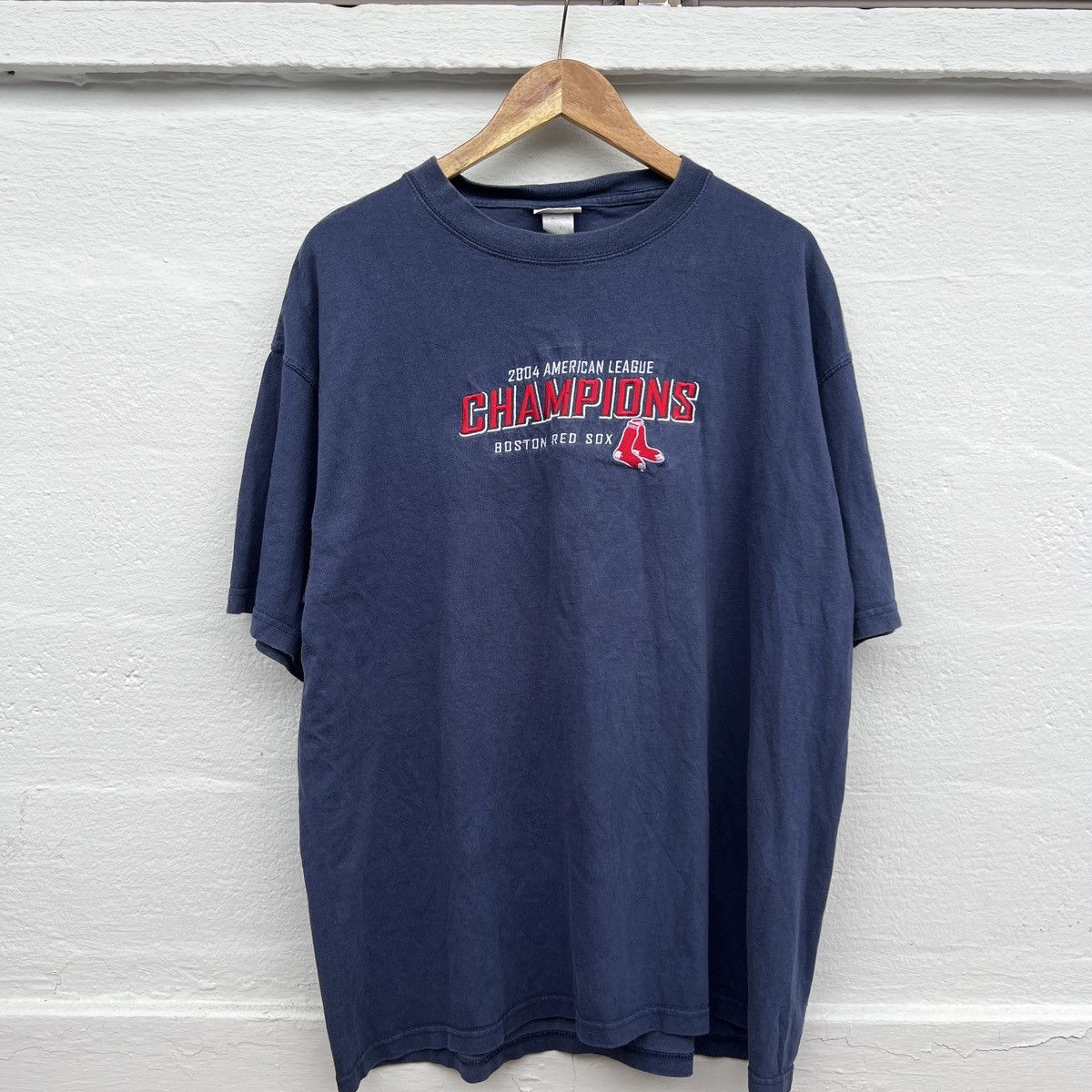 MLB × Vintage 04’ MLB Boston Red Sox Champions Tee Size US XL / EU 56 / 4 - 2 Thumbnail