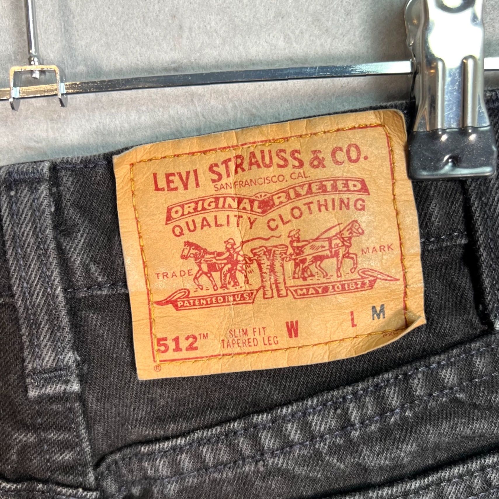 Levi's VINTAGE Levi's 512 Jeans Slim Black Denim Womens 5 M Tapered Leg 31in Inseam Mens? Size 27" / US 4 / IT 40 - 3 Thumbnail