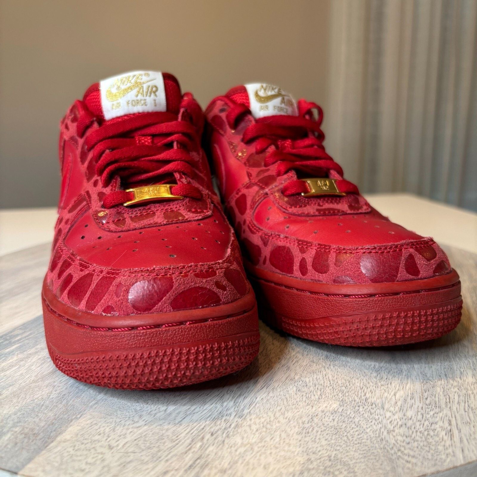 Nike Nike AF1 Valentine's Day Limited Edition Red Sneakers Size 8 Size US 8 / IT 38 - 5 Thumbnail