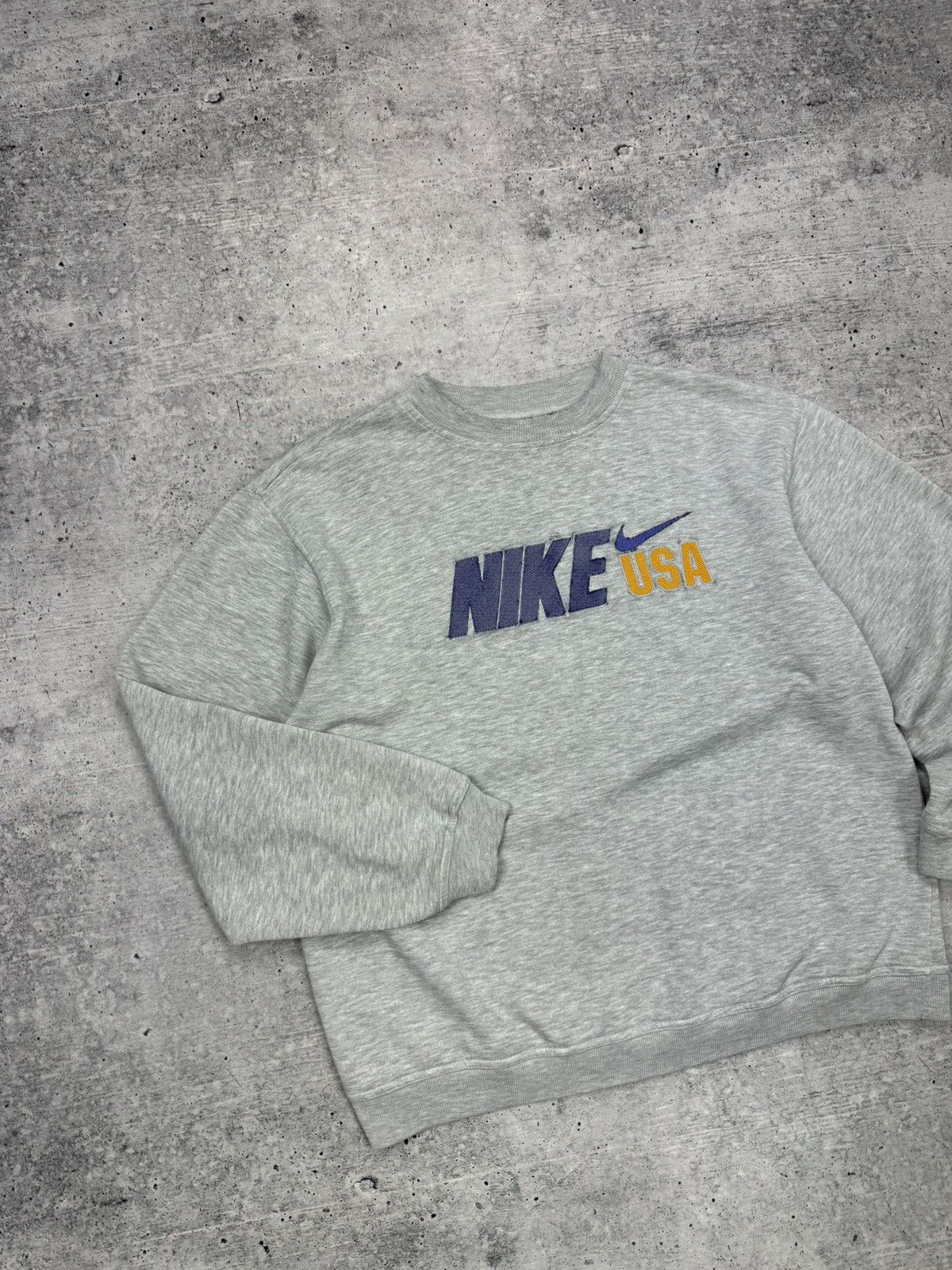 Nike Vintage Nike USA Swoosh Big Logo Distressed Sweatshirt 90's Size US M / EU 48-50 / 2 - 2 Thumbnail