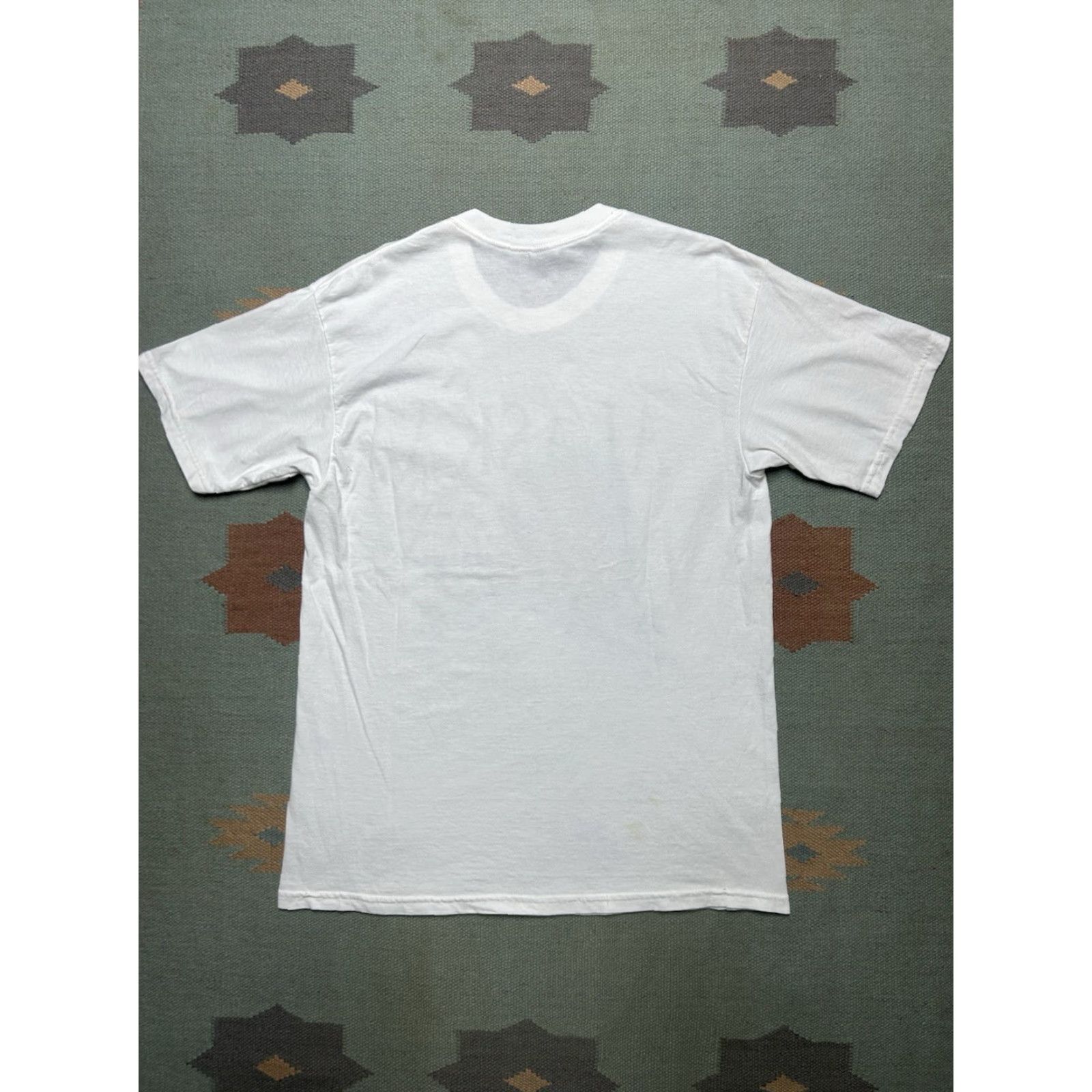 Vintage VINTAGE Animal T-Shirt Alaska the last frontier wolf whale nature animal Large White Mens Size US L / EU 52-54 / 3 - 5 Thumbnail