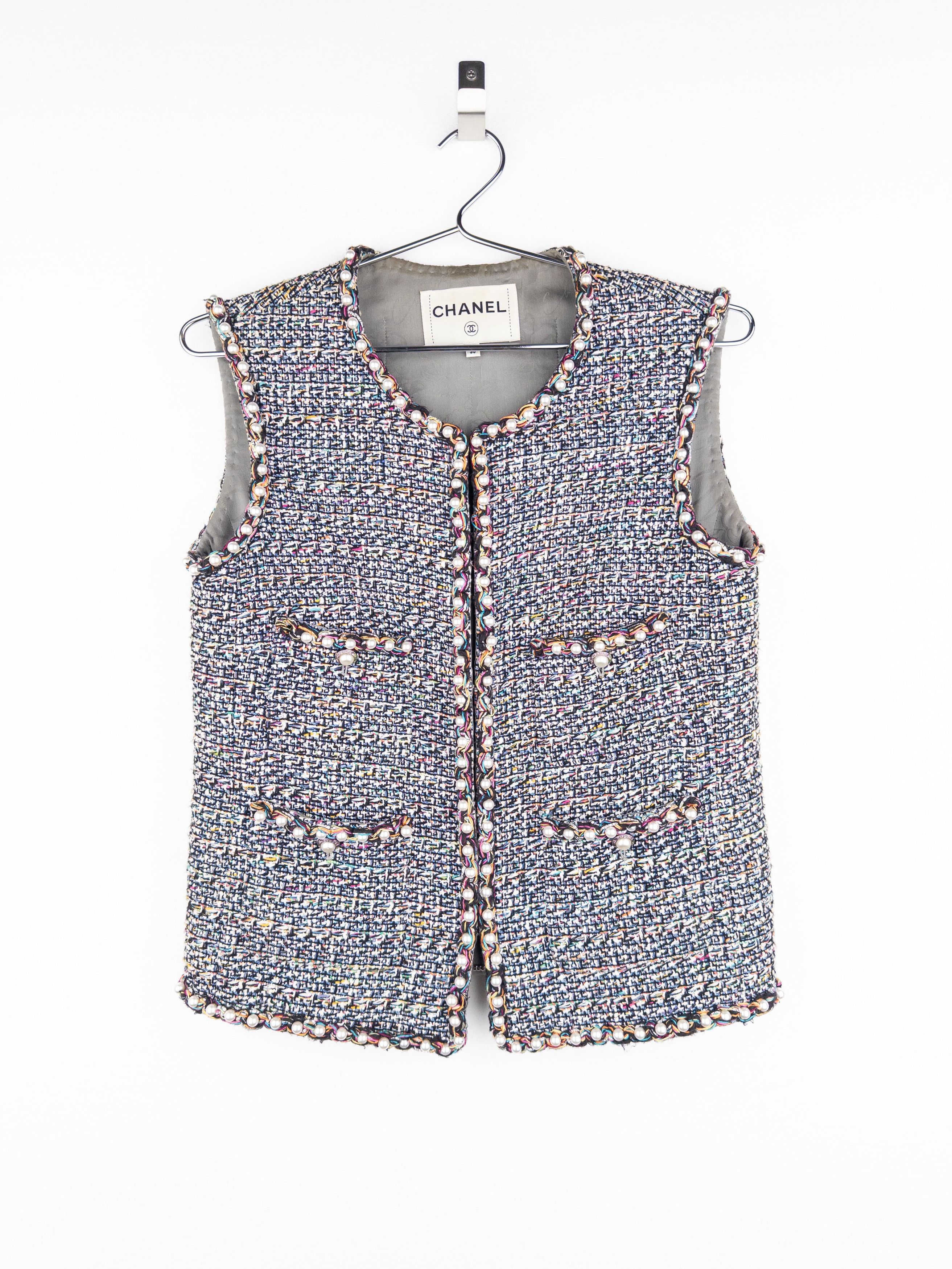 Chanel by Karl Lagerfeld SS17 Pearl Trim Tweed Vest Size XS / US 0-2 / IT 36-38 - 1 Thumbnail
