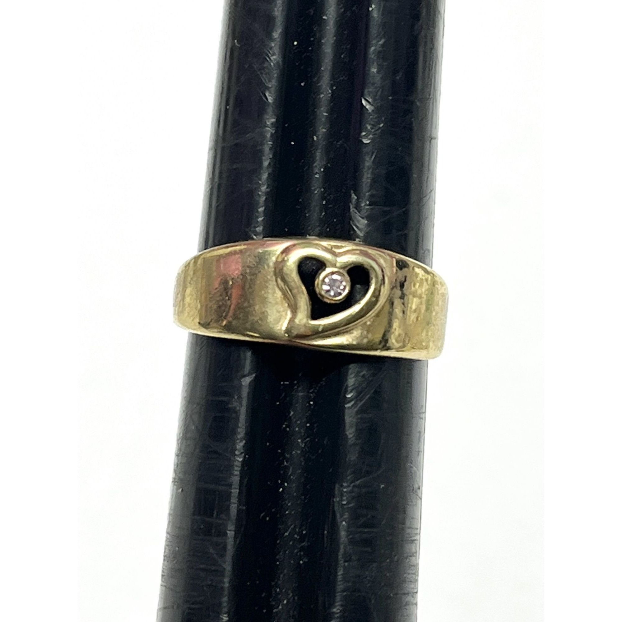 Vintage Avon vintage heart ring | Grailed