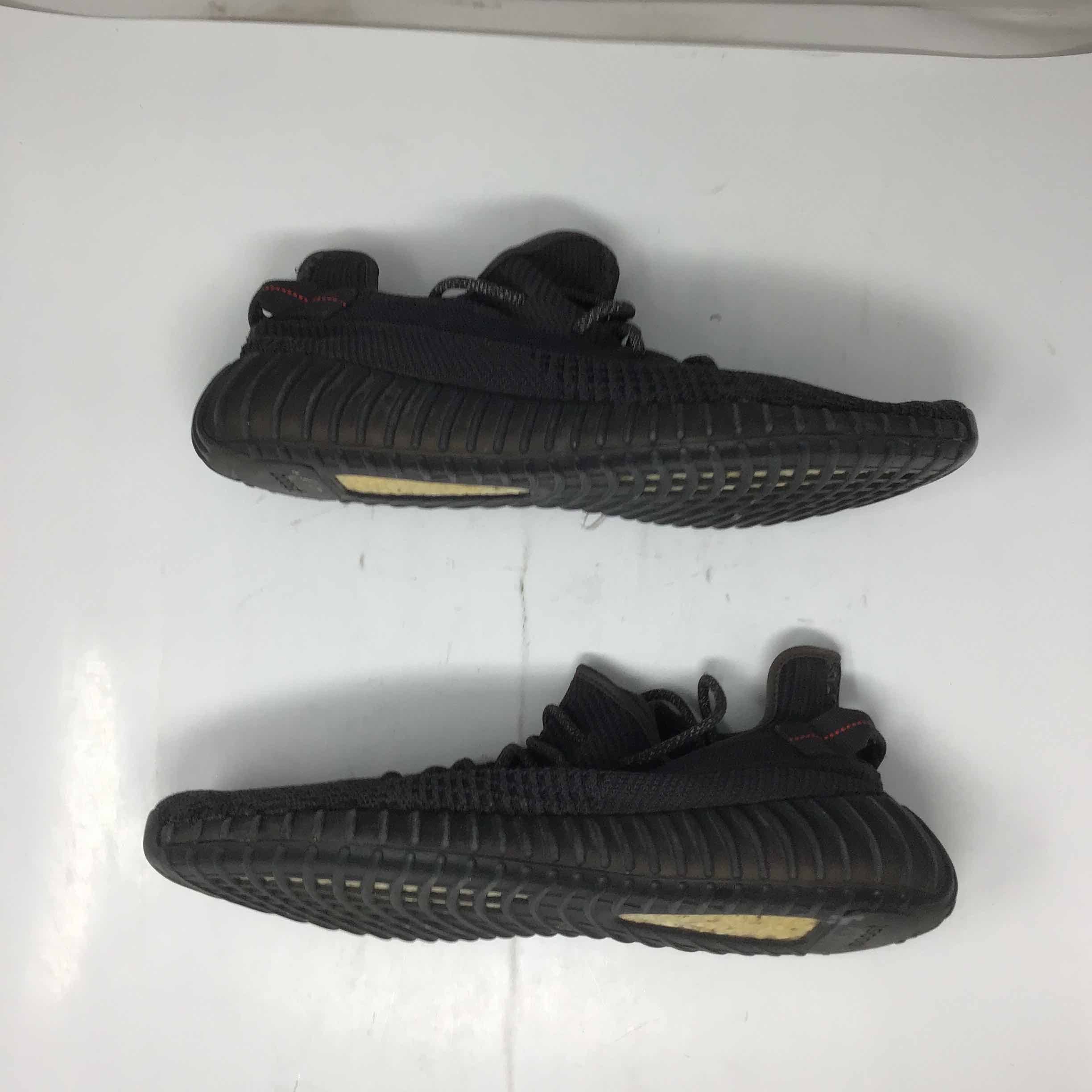 adidas gazelle silver green womens Yeezy 350 V2 "Static Black NF"  Launch Pad