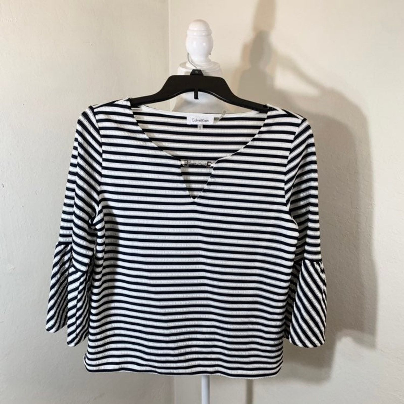 Calvin Klein Calvin Klein women top size S Size S / US 4 / IT 40 - 1 Thumbnail