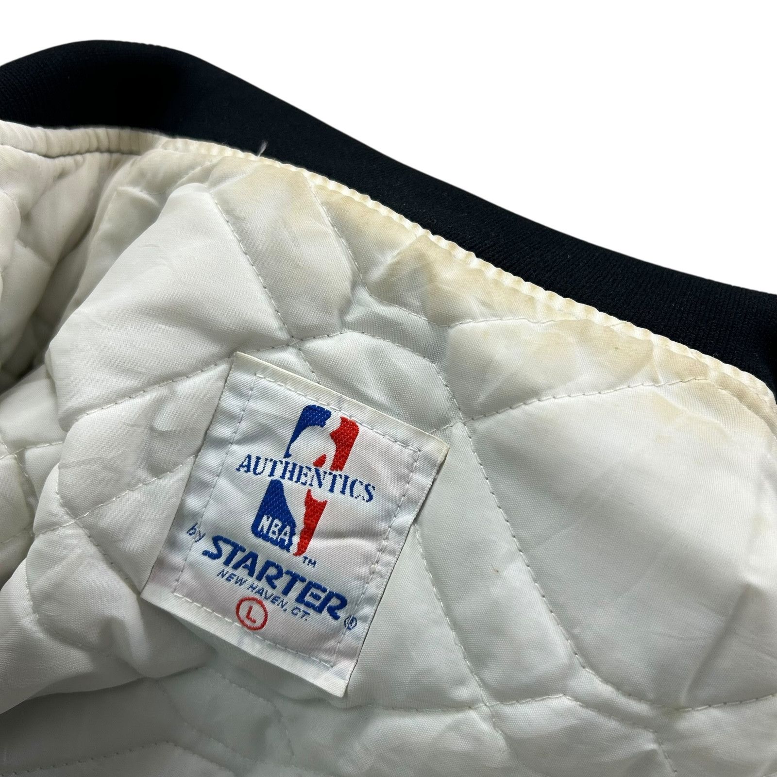 NBA VTG 90s NBA MIAMI HEAT STARTER SATIN BOMBER JACKET BIG LOGO Size US L / EU 52-54 / 3 - 7 Thumbnail