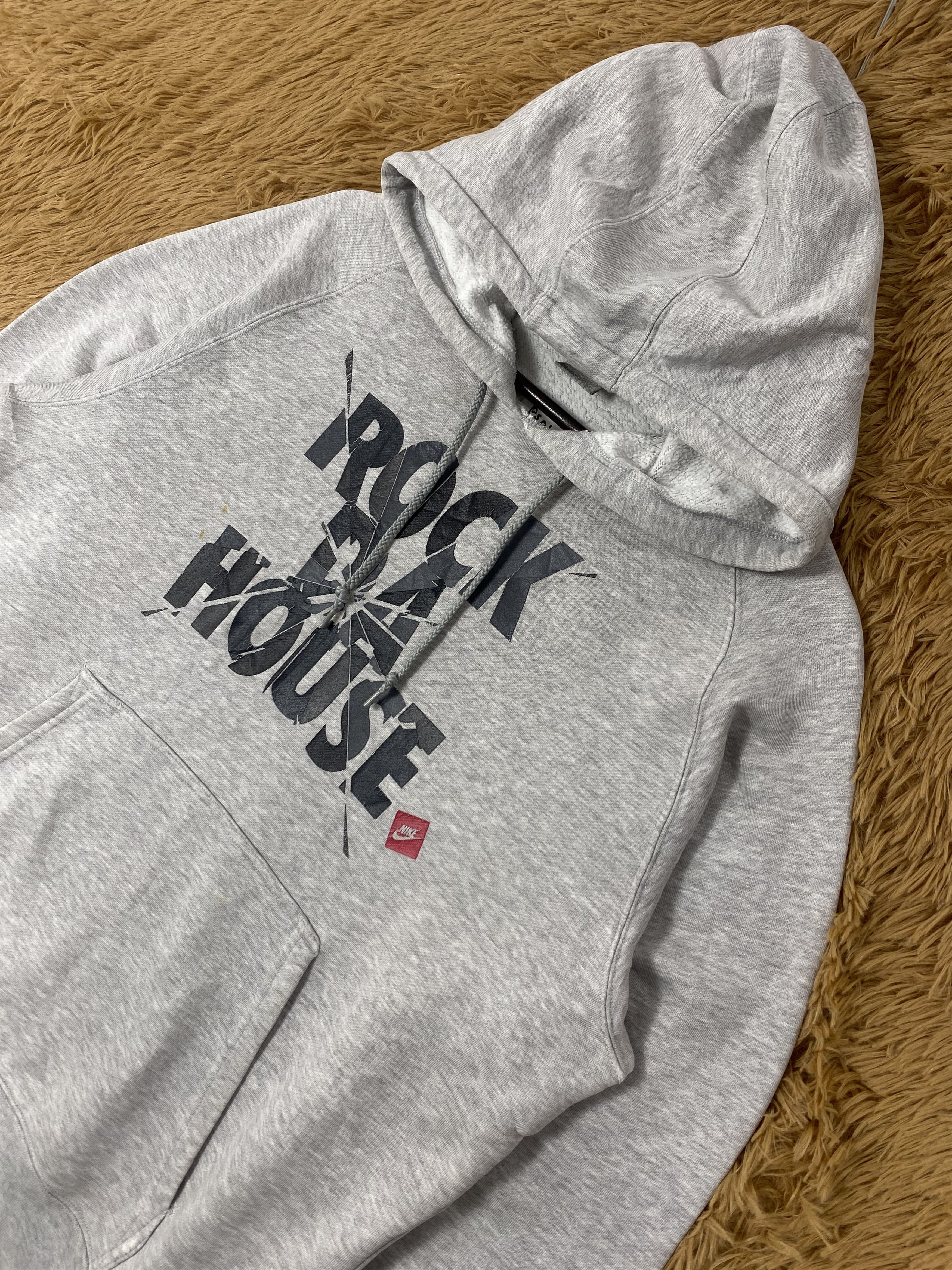 Nike Vintage Nike Y2K Hoodie Sweatshirts PS0165 Size US L / EU 52-54 / 3 - 2 Thumbnail