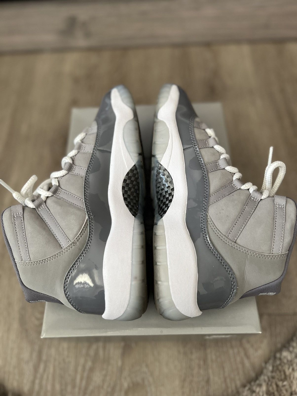 Jordan Brand Air Jordan 11 GS “Cool Grey” Size US 6.5 / EU 39-40 - 6 Thumbnail