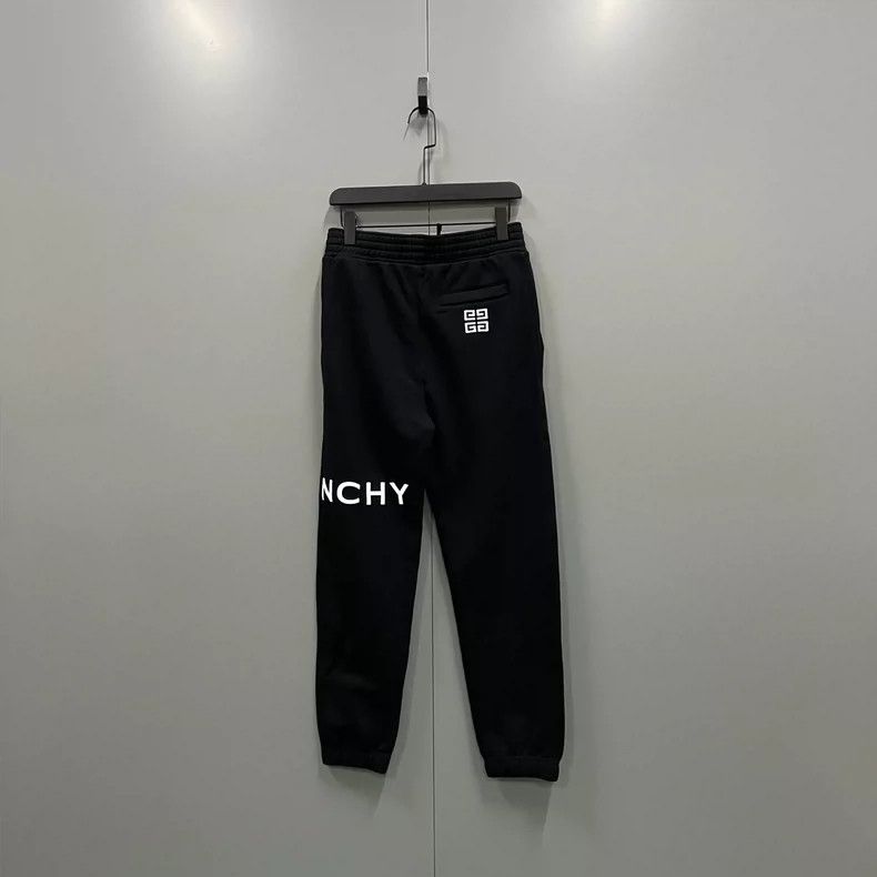 Givenchy Givenchy SizeM Black Letter Embroidery Sweatpants Size US 28 / EU 44 - 1 Thumbnail