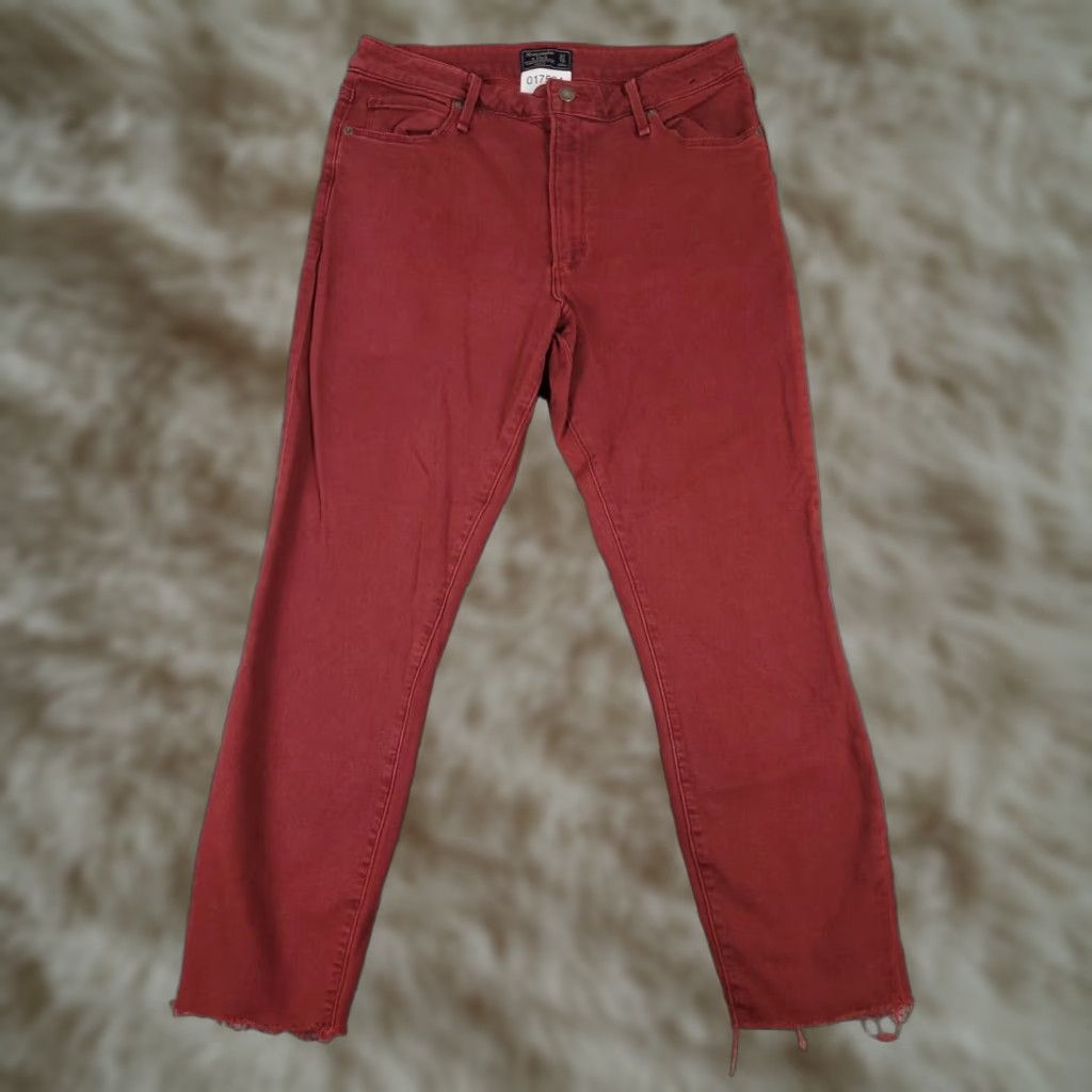 Abercrombie & Fitch Abercrombie & Fitch Jeans Mens Size 31x26 Red Straight Leg Cotton Denim Pants Mens Size US 31 - 1 Thumbnail