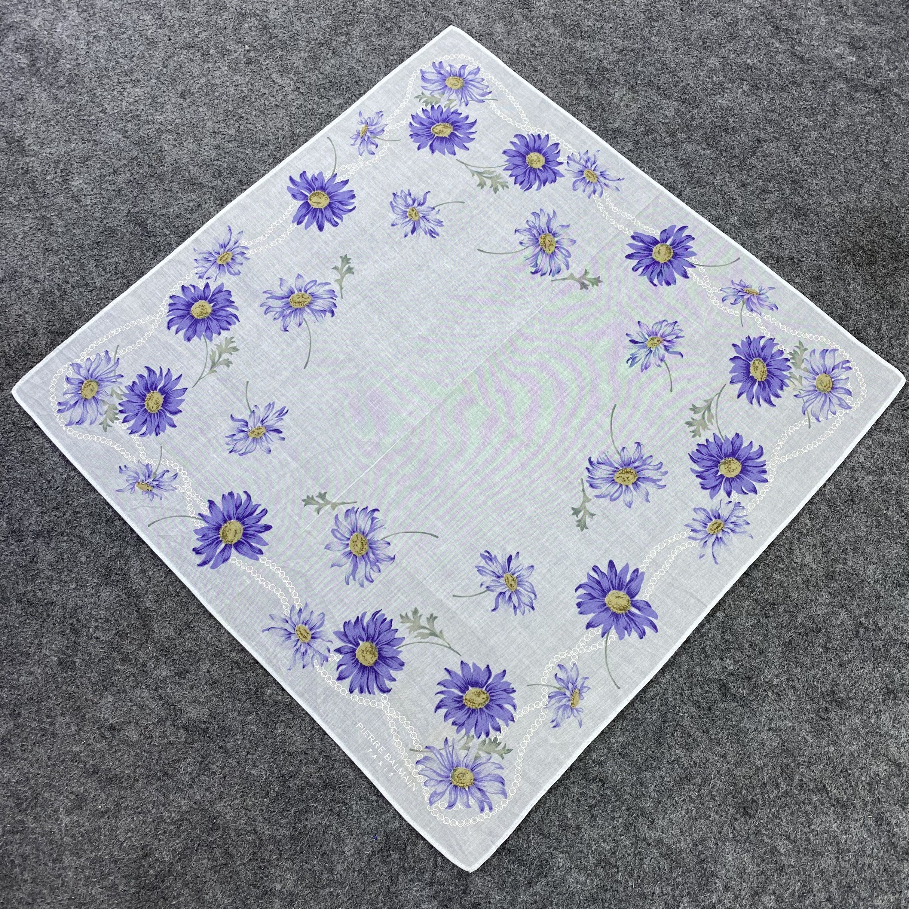 Pierre Balmain Pierre Balmain Handkerchief / Bandana / Neckerchief-B646 Size ONE SIZE - 4 Thumbnail