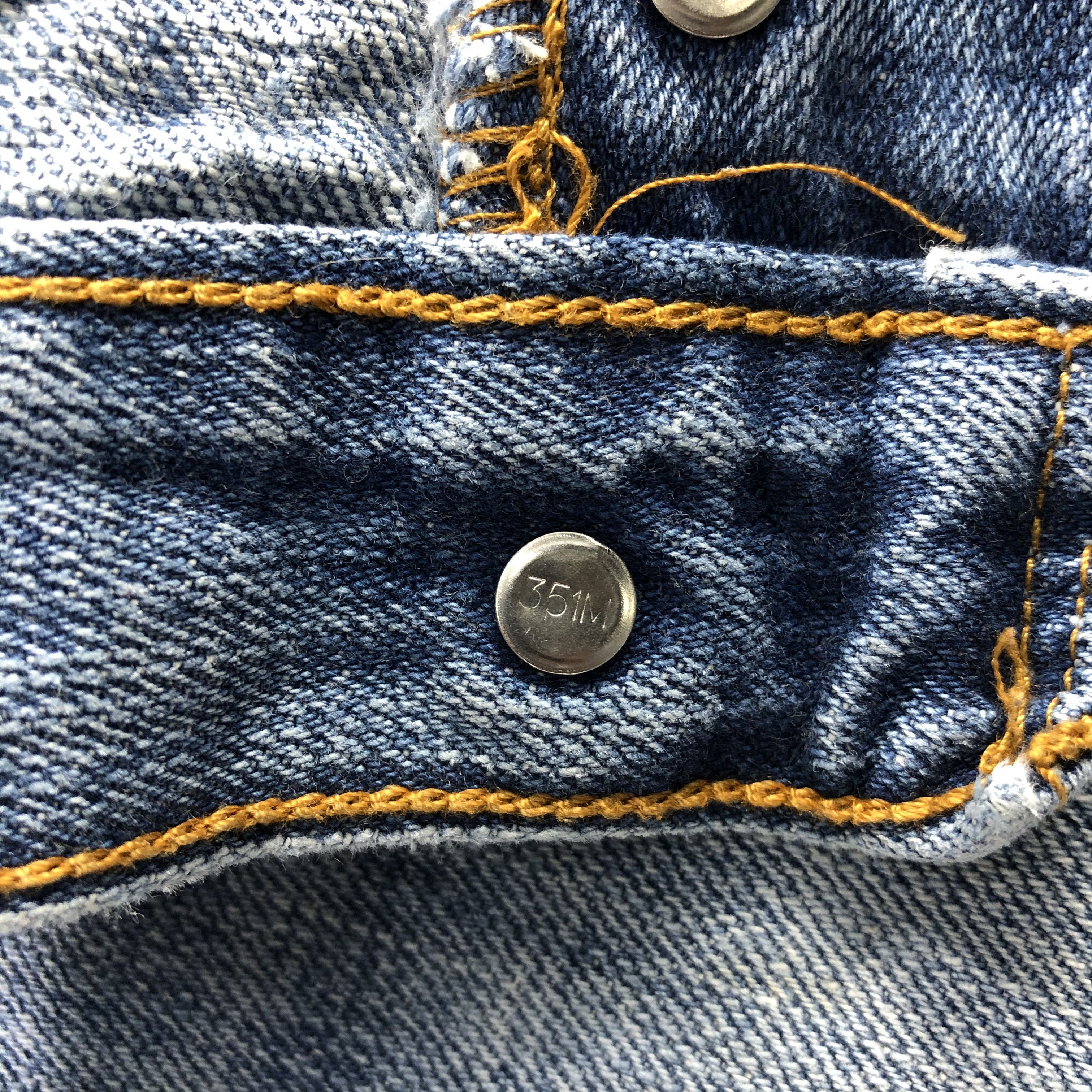 Levi's Vintage Light Wash Levis 501 Jeans- J1317 Size US 32 / EU 48 - 8 Thumbnail