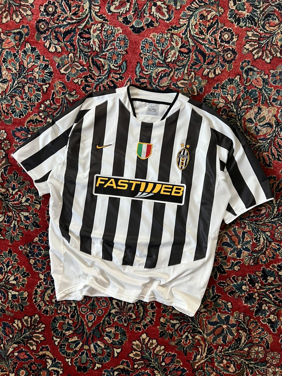Nike Vintage Nike T90 Juventus FC Soccer Futbol Jersey Kit Size US XL / EU 56 / 4 - 1 Thumbnail