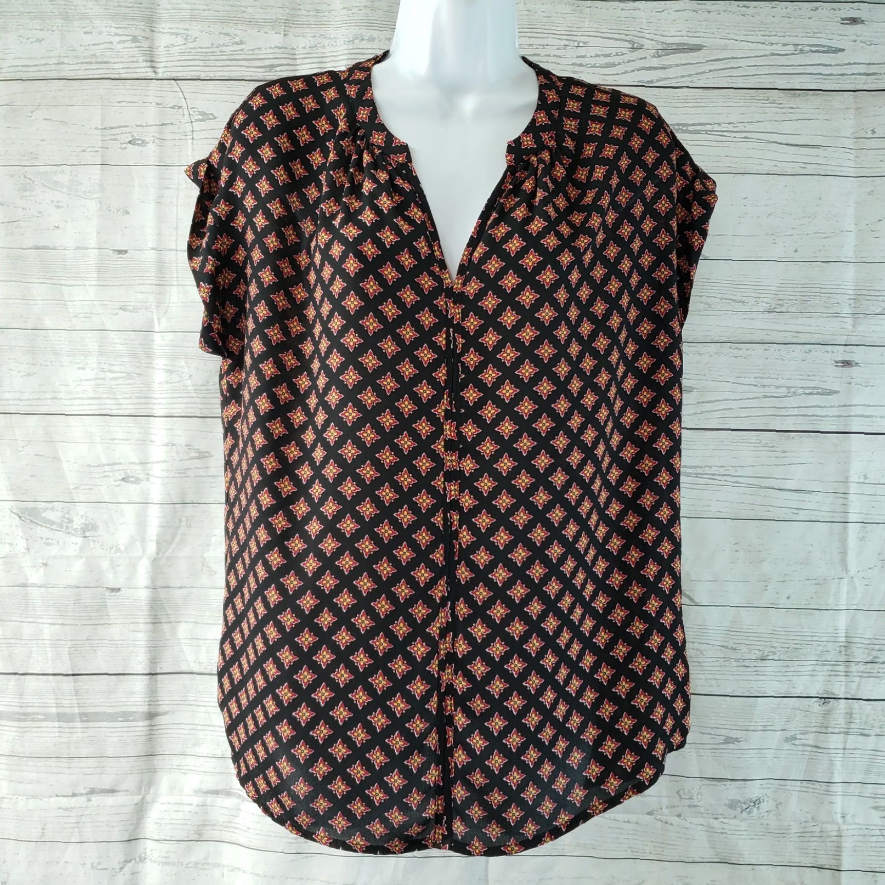 Vintage Pleione Blouse Womens Sz S Black Floral V-Neck Short Sleeve - Casual Shirt Womens, Polyester, 100% Polyester Size S / US 4 / IT 40 - 2 Thumbnail