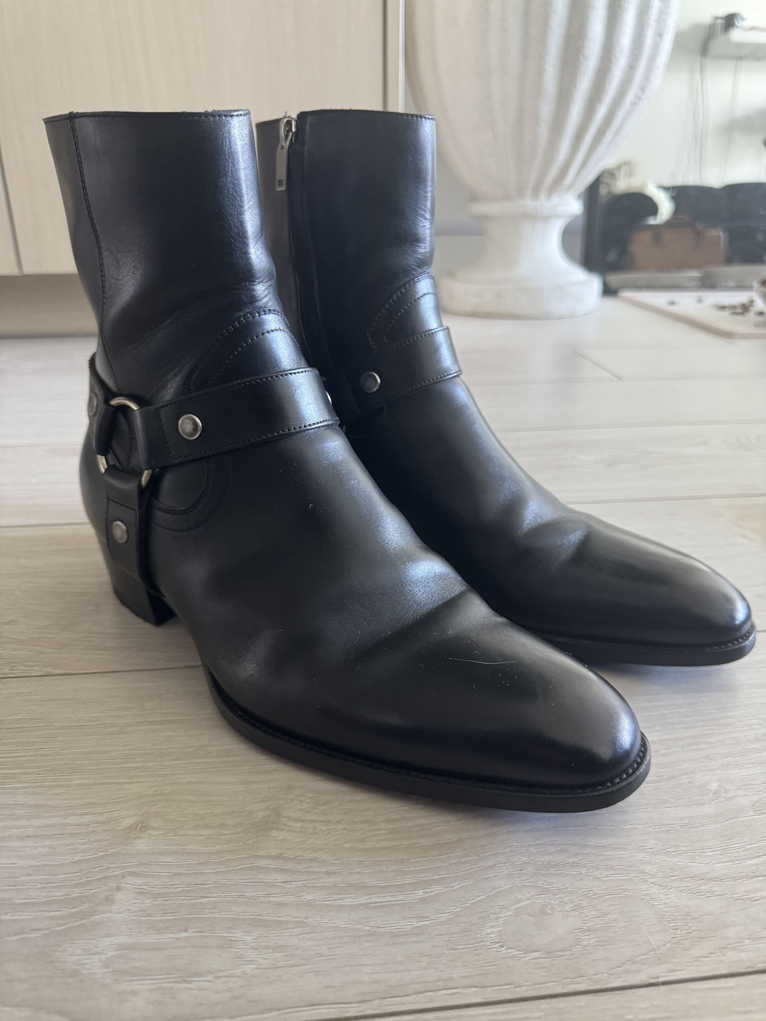 Yves Saint Laurent Saint Laurent Wyatt Harness Boot in Noir Size US 10 / EU 43 - 1 Thumbnail