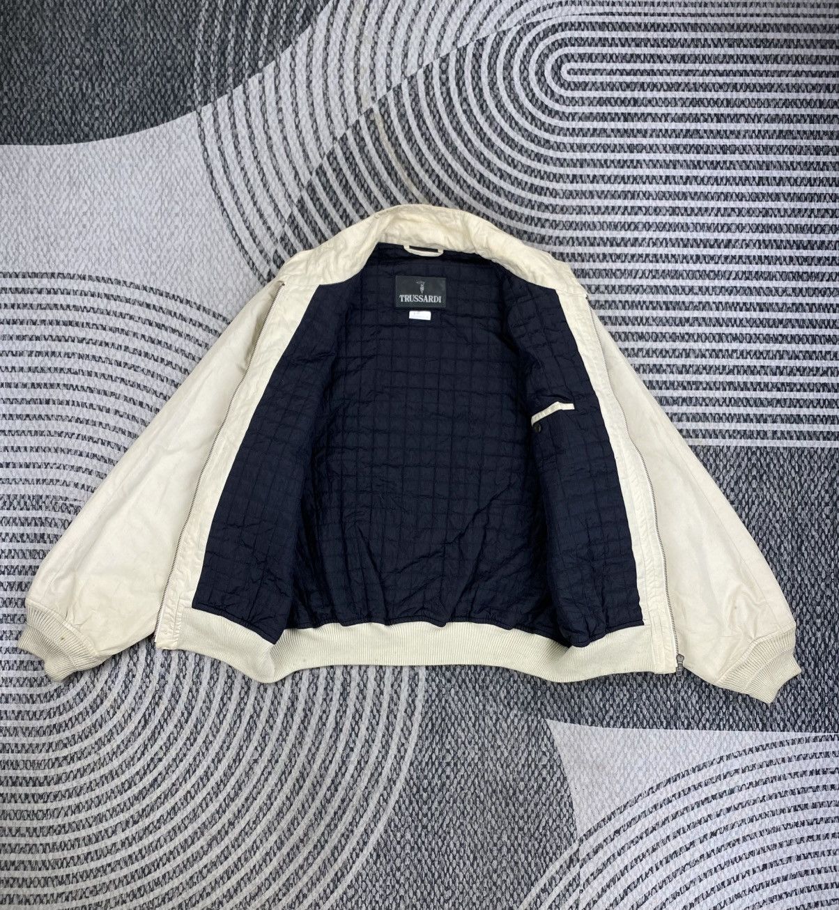Trussardi Vintage Trussardi Cream Zipper Bomber Jacket Size US XL / EU 56 / 4 - 6 Thumbnail