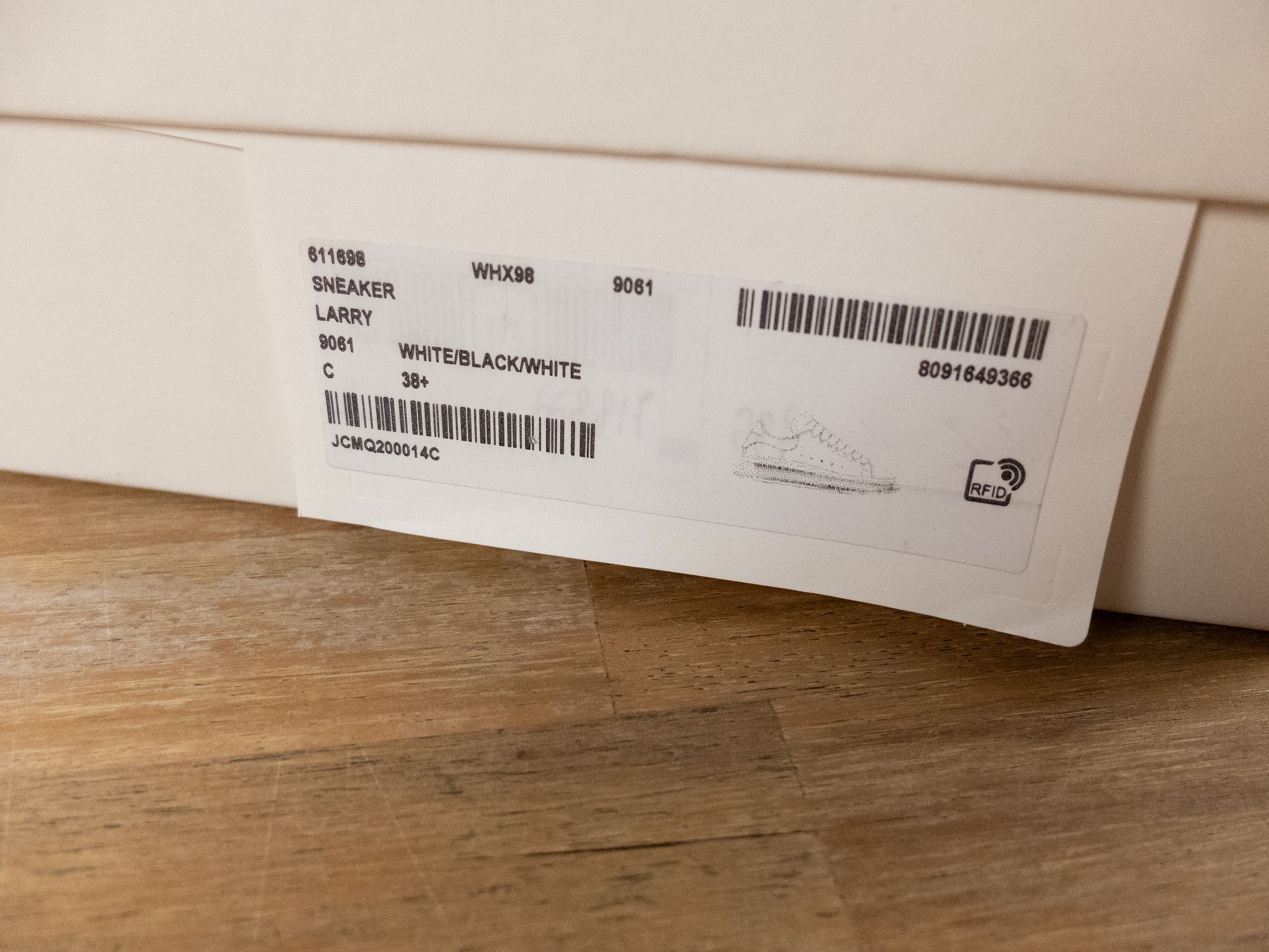 Alexander McQueen ALEXANDER MCQUEEN white clear sole oversize sneakers q Size US 8.5 / IT 38.5 - 10 Thumbnail