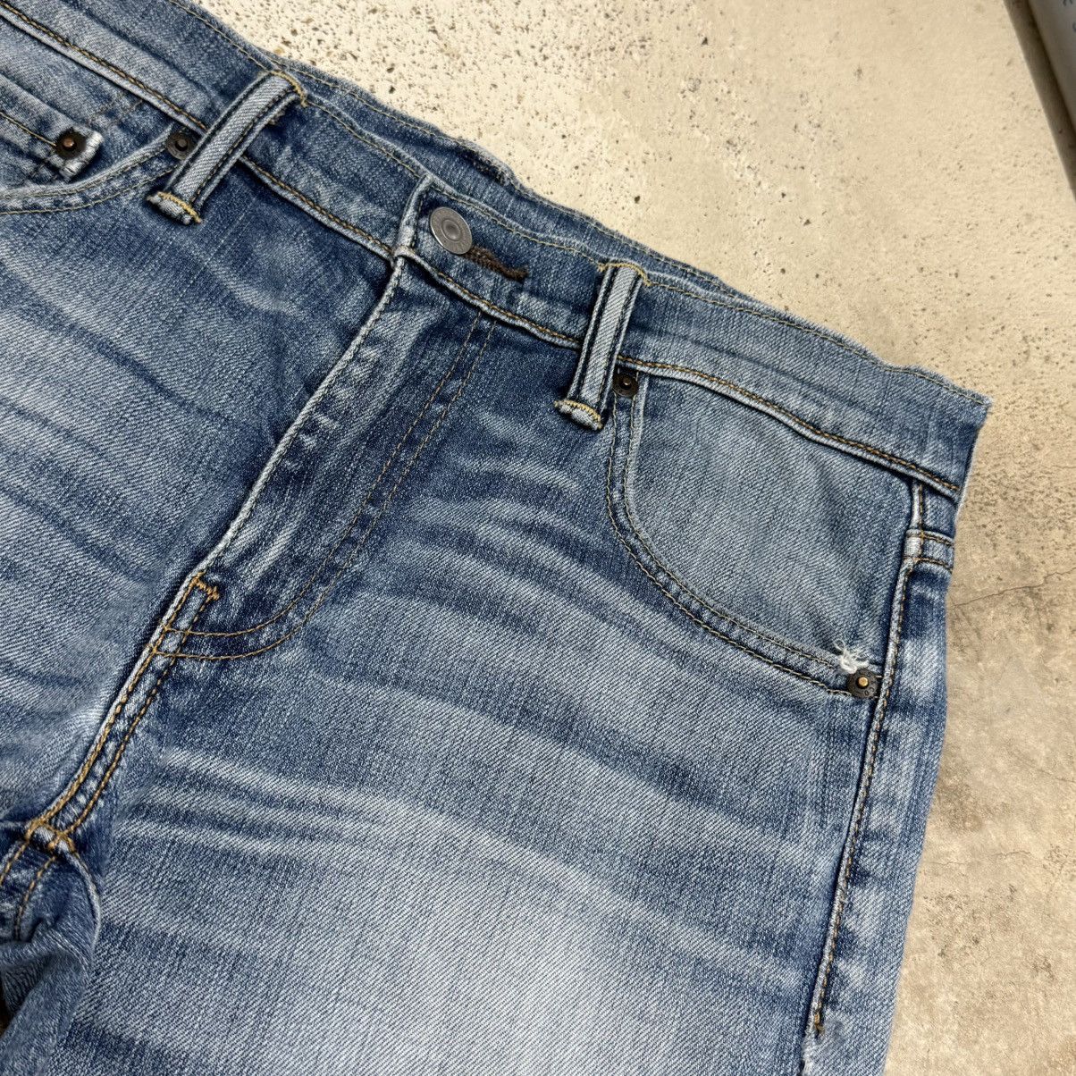 Levi's Levis 511 Y2K Lightwash Distressed Stretch Denim Pants Size US 30 / EU 46 - 9 Thumbnail