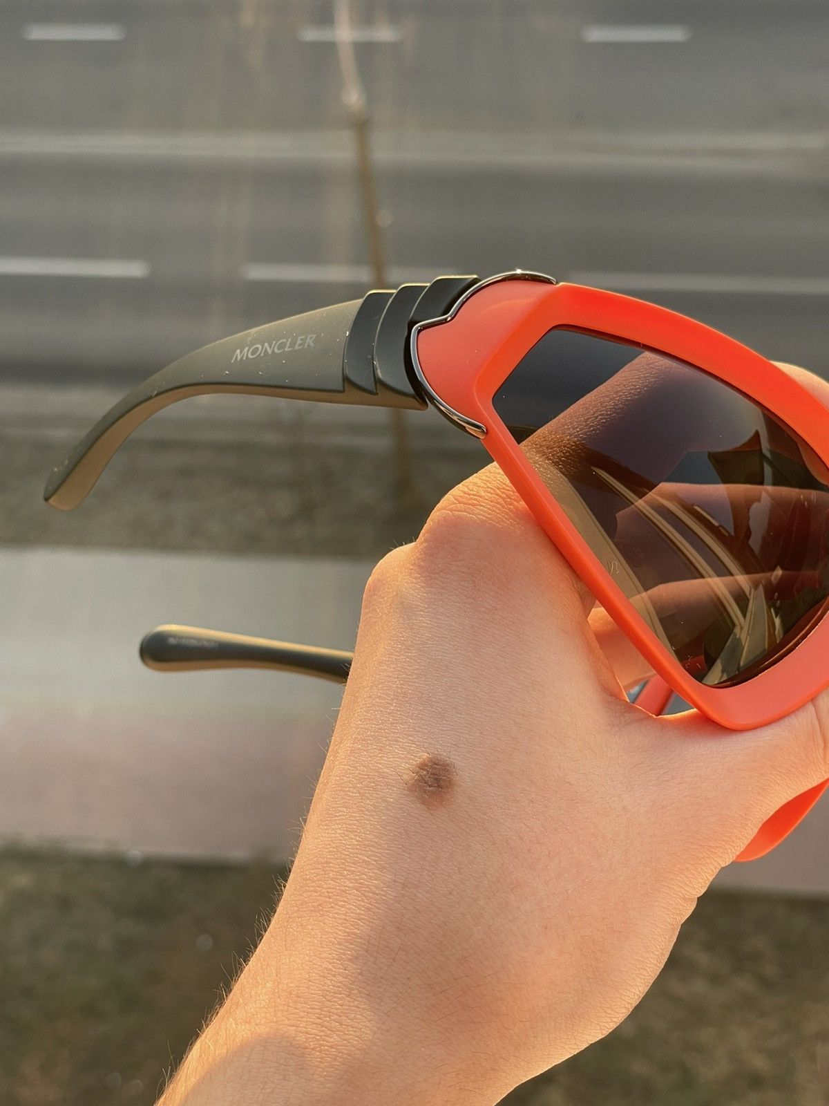 Moncler Moncler Shield Sport Sunglasses - Bright Orange Rick Owens Size ONE SIZE - 2 Thumbnail