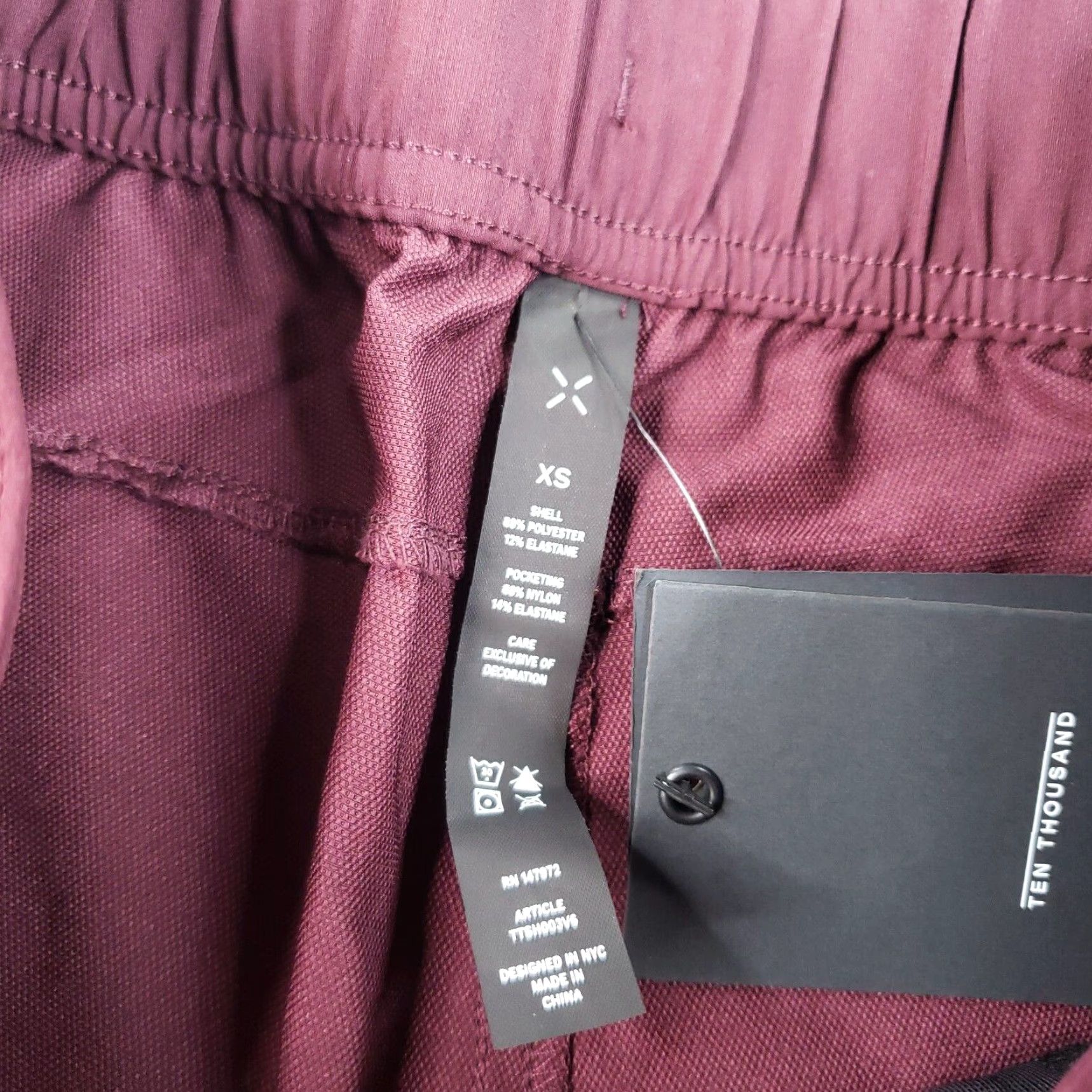 Ten Thousand Ten Thousand Foundation Shorts Mens XS Red 9 in Inseam Gym Running Stretch Pockets Athletic Lightweight Breathable Drawstring Size US 27 - 7 Thumbnail