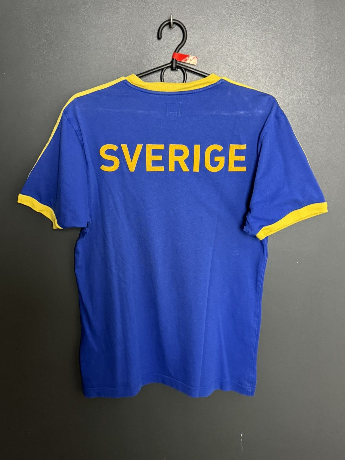 Adidas Adidas Originals Sweden National Team Retro Football Jersey Size US S / EU 44-46 / 1 - 2 Thumbnail