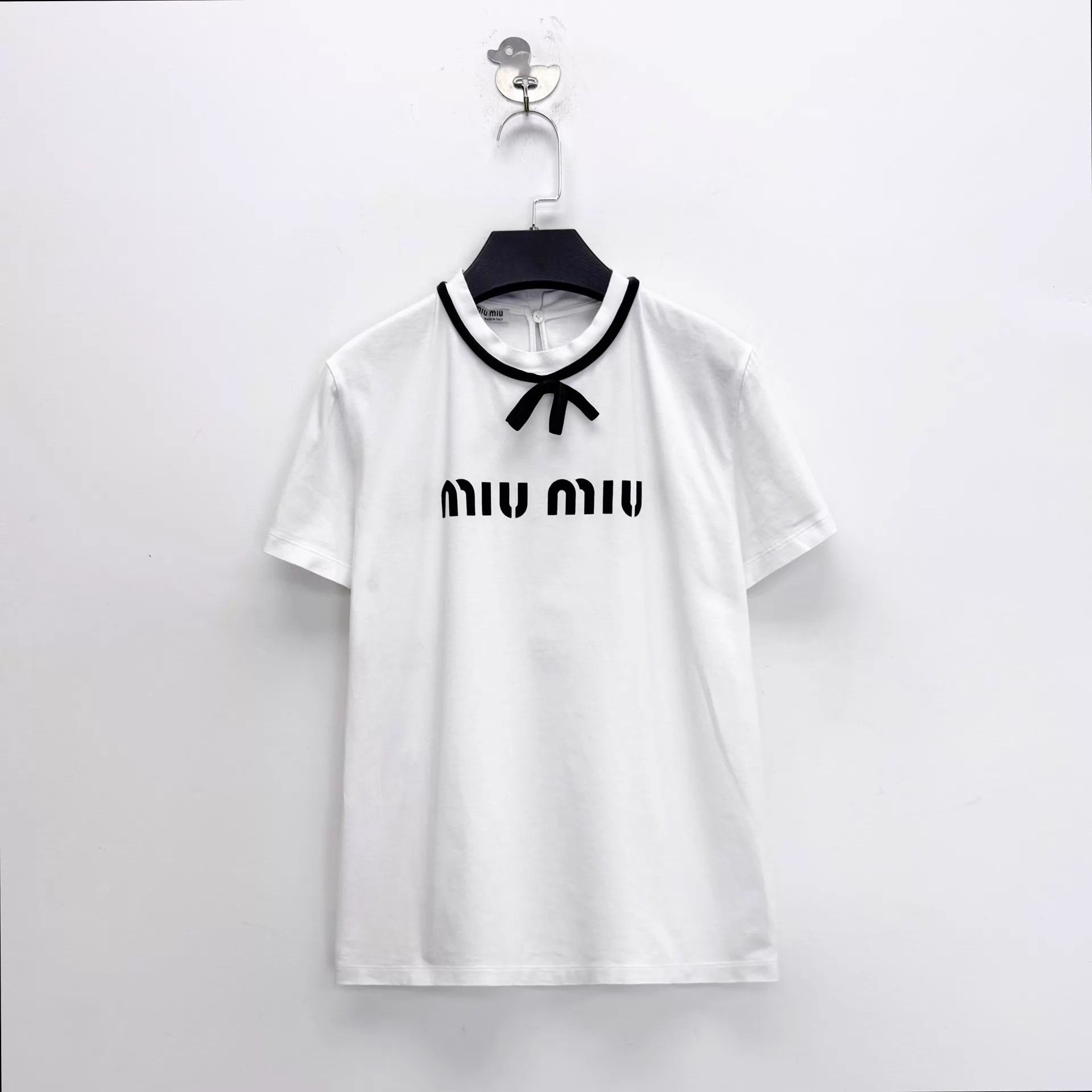 Miu Miu Miu Miu Women's White Bow Logo Short Sleeve Coco Chic Size XS / US 0-2 / IT 36-38 - 1 Thumbnail