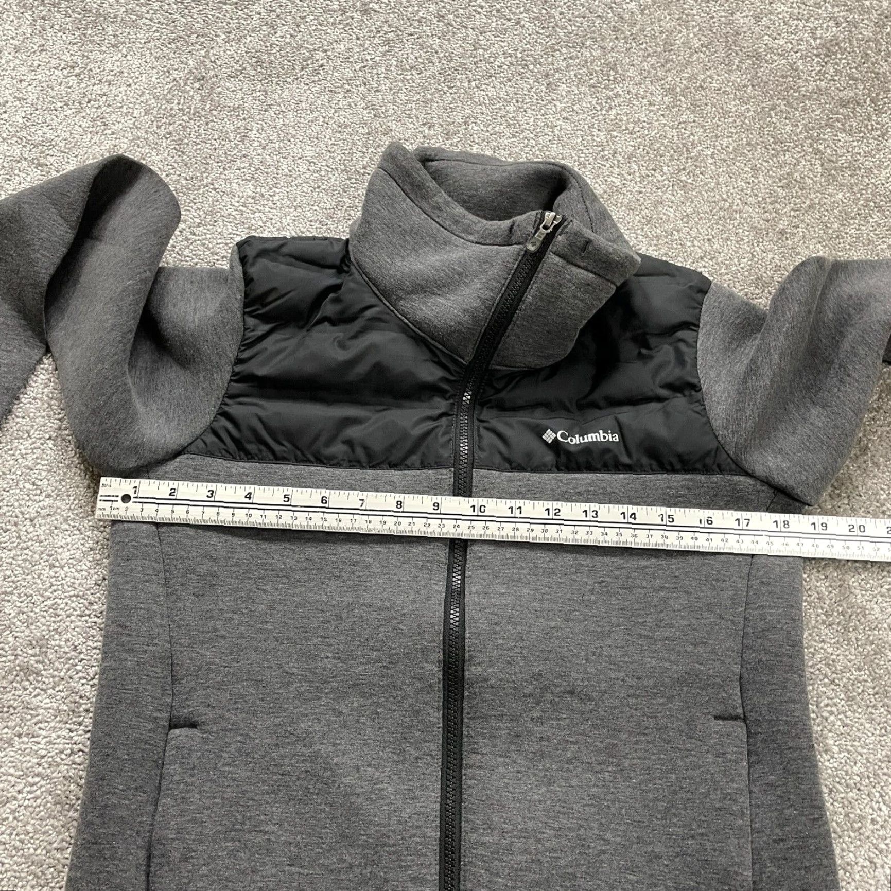 Vintage Columbia Jacket Womens Small Grey Black Full Zip Stretch Northern Comfort Hybrid Mid-Length Casual Outer Shell Polyester Size S / US 4 / IT 40 - 6 Thumbnail
