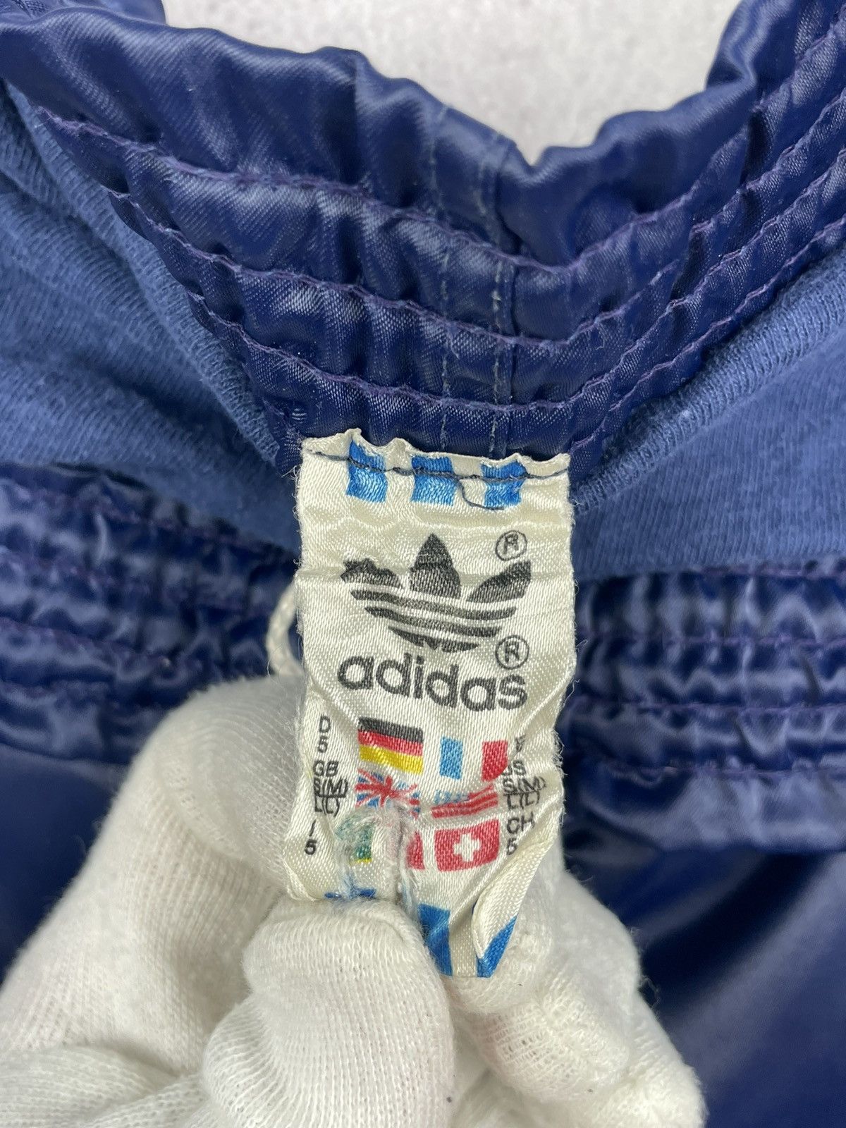 Adidas Vintage Adidas Navy Blue Shorts Made in West Germany 80s Size US 32 / EU 48 - 9 Thumbnail