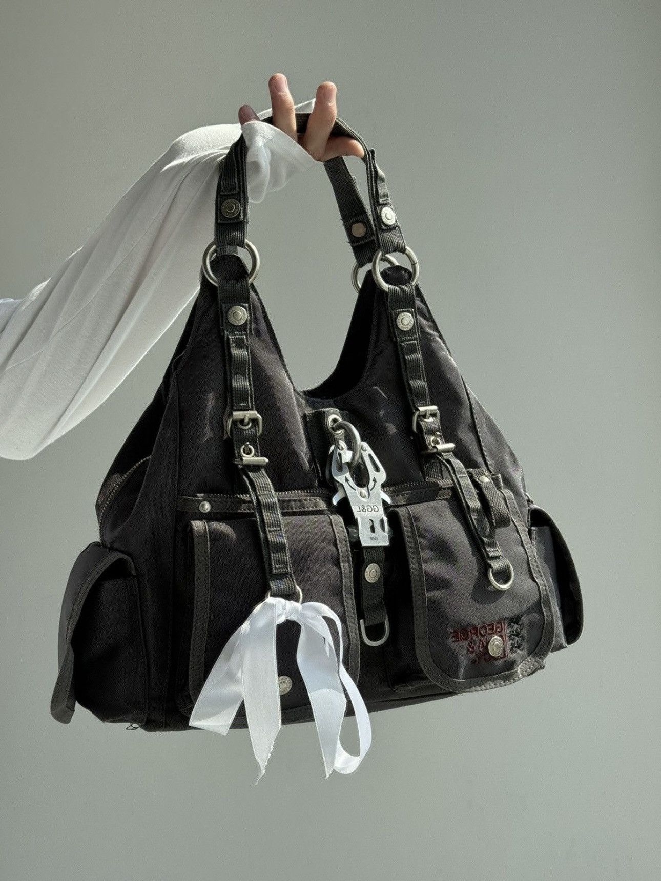 George Gina & Lucy Very Rare George Gina & lucy Y2k Alyx Bag Crossbody Handbag Size ONE SIZE - 4 Thumbnail