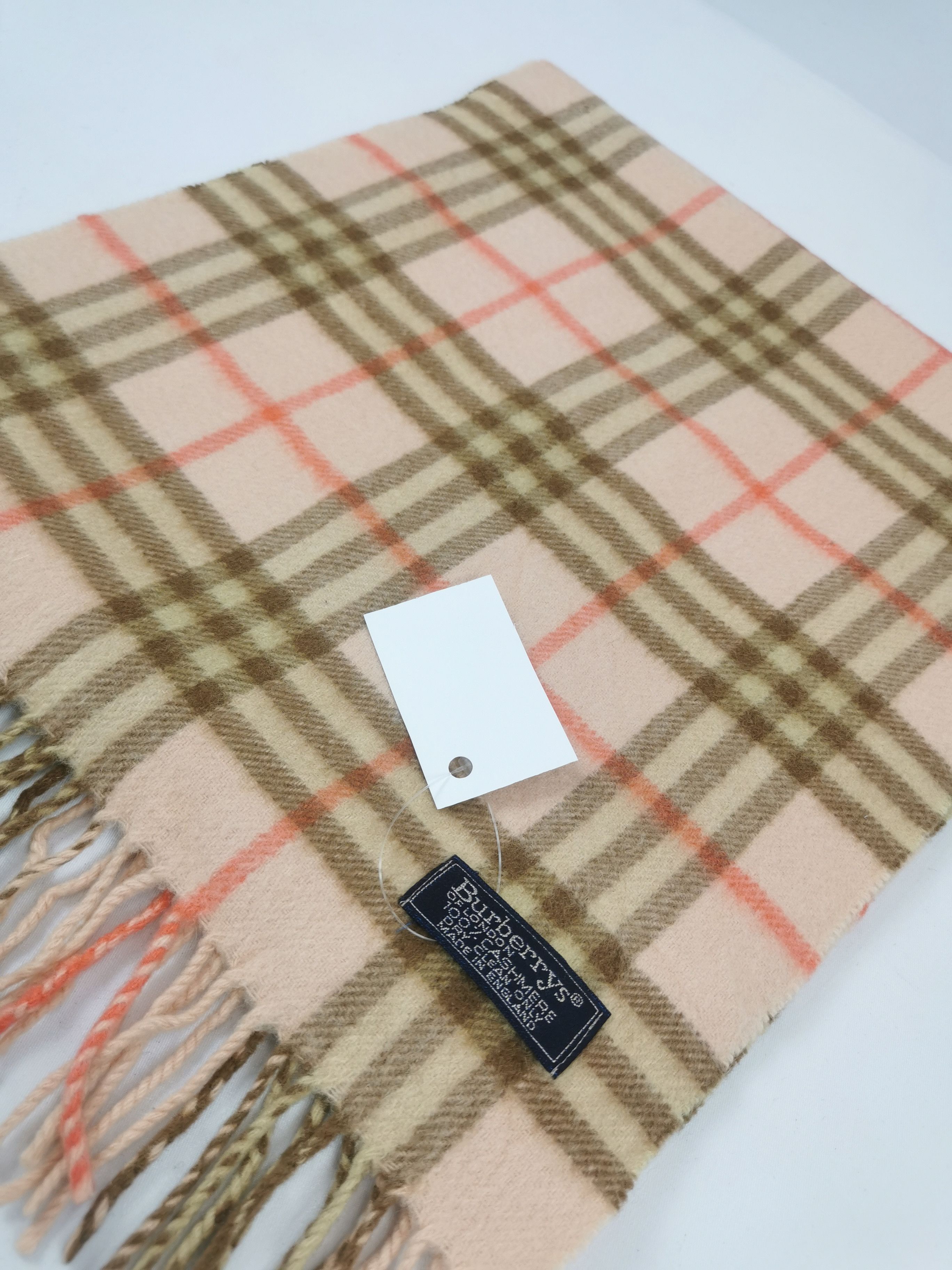 Burberry Burberry scarf muffler nova check cashmere Size ONE SIZE - 12 Thumbnail