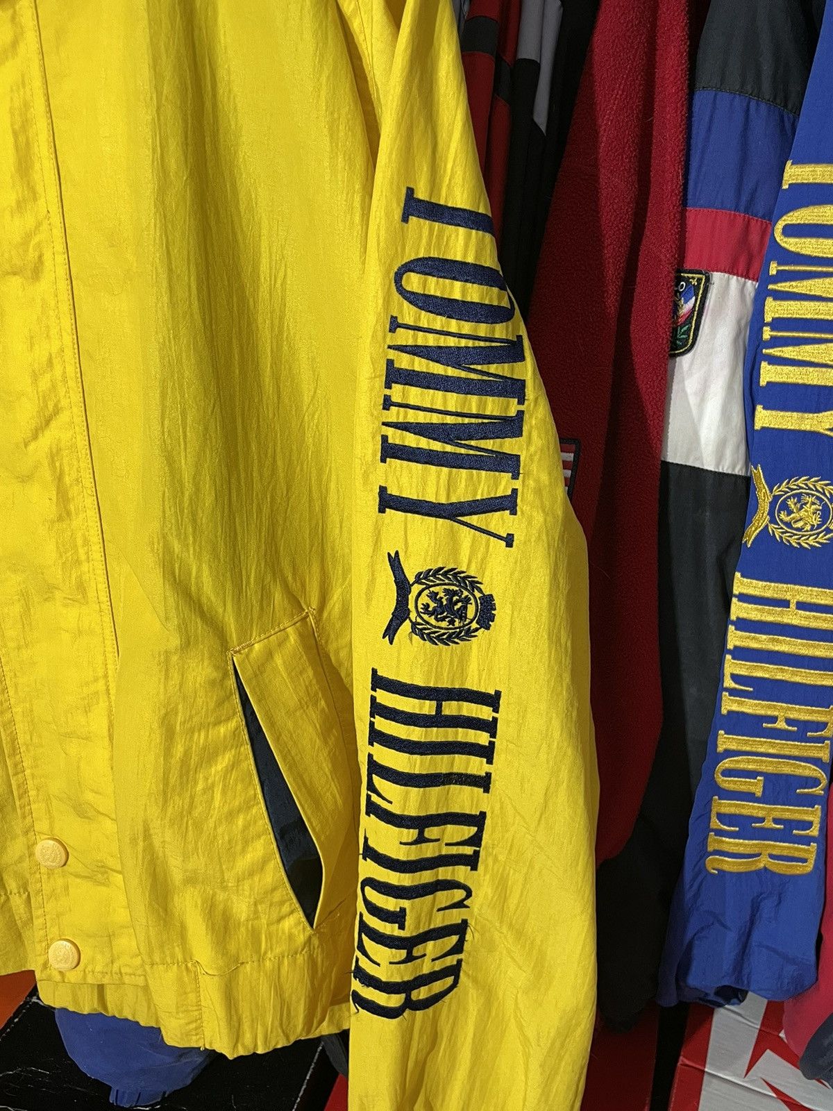 Tommy Hilfiger × Vintage Jacket Tommy Hilfiger Spell Out 90’s Vintage Size US S / EU 44-46 / 1 - 3 Thumbnail