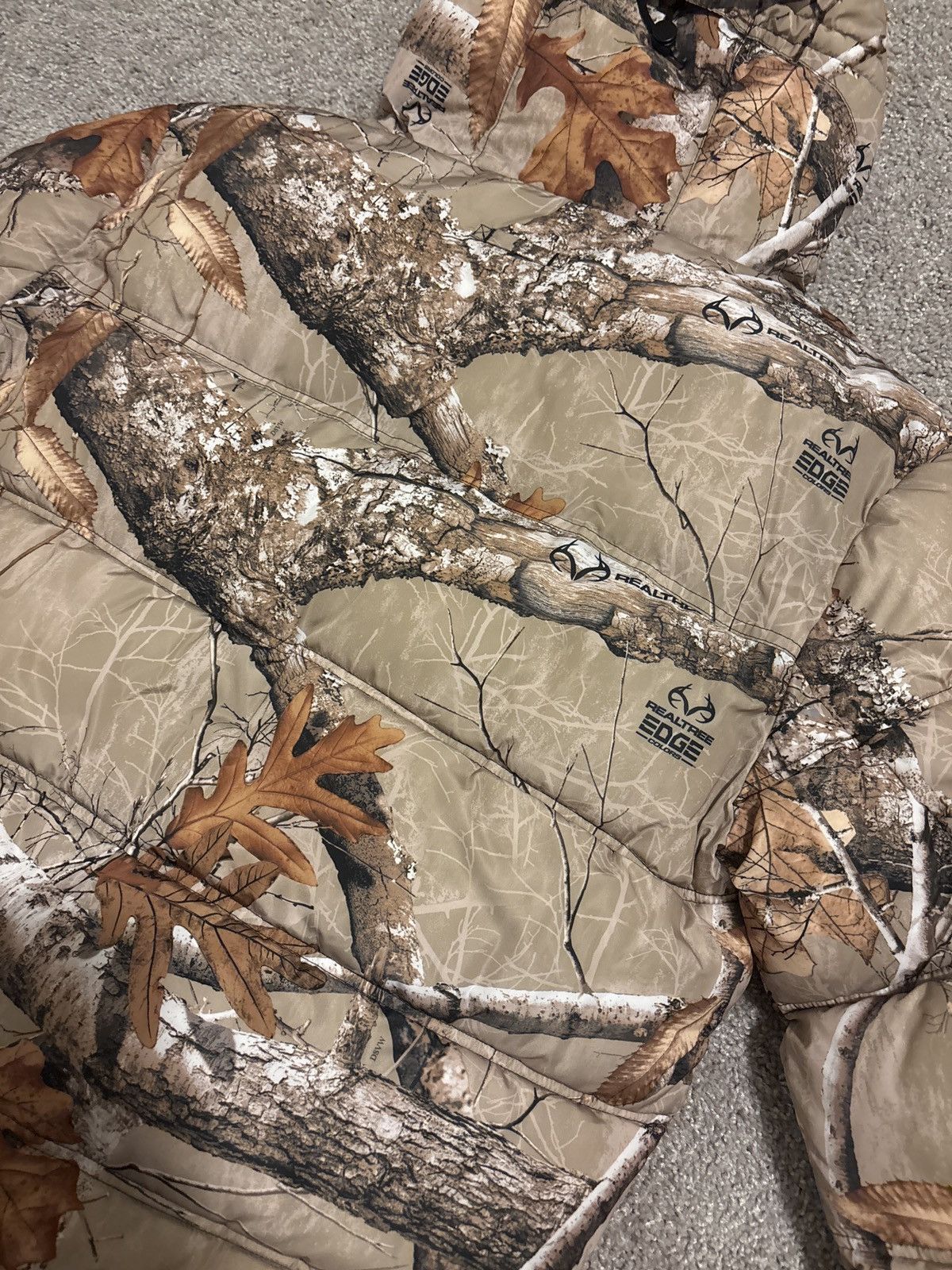 The Very Warm x Realtree Camo Pullover Puffer