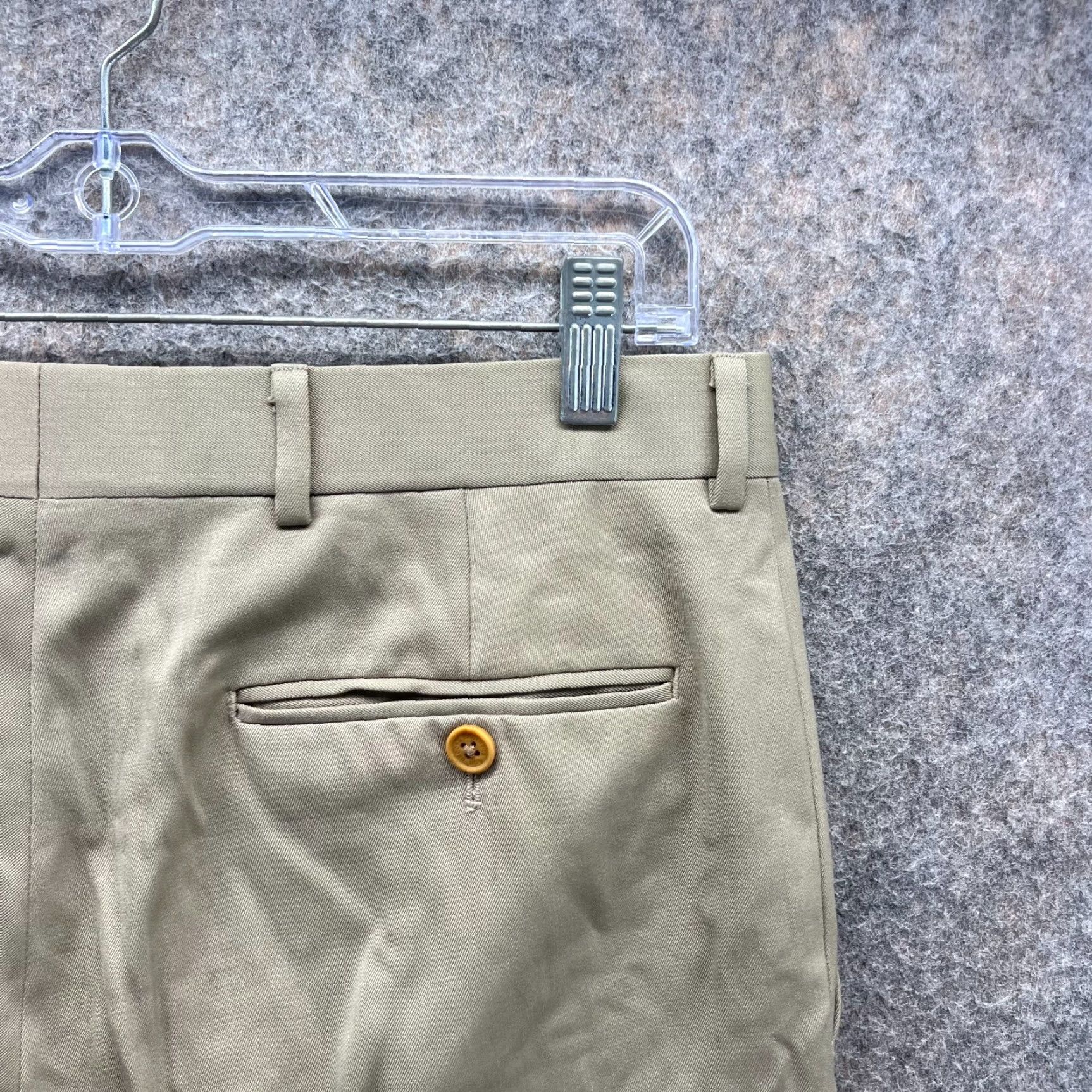 Brooks Brothers Brooks Brothers Pants Men 32x32 Khaki Chino Pleated Regent Tan Beige Trousers Size US 32 / EU 48 - 3 Thumbnail