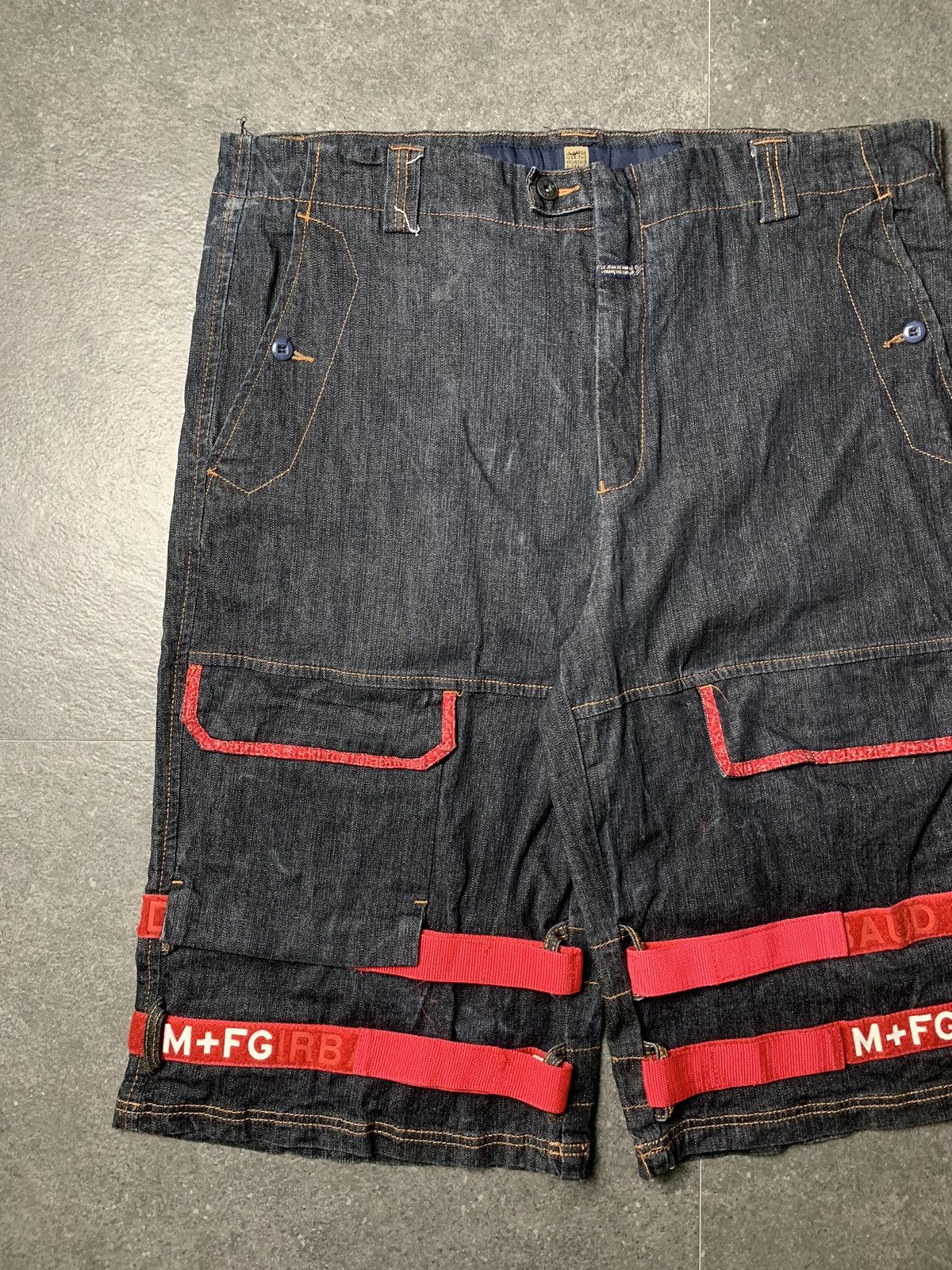 Marithe + Francois Girbaud 2000s Marithe Francois Girbaud Double Shuttle Tape Jorts Size US 40 / EU 56 - 4 Thumbnail