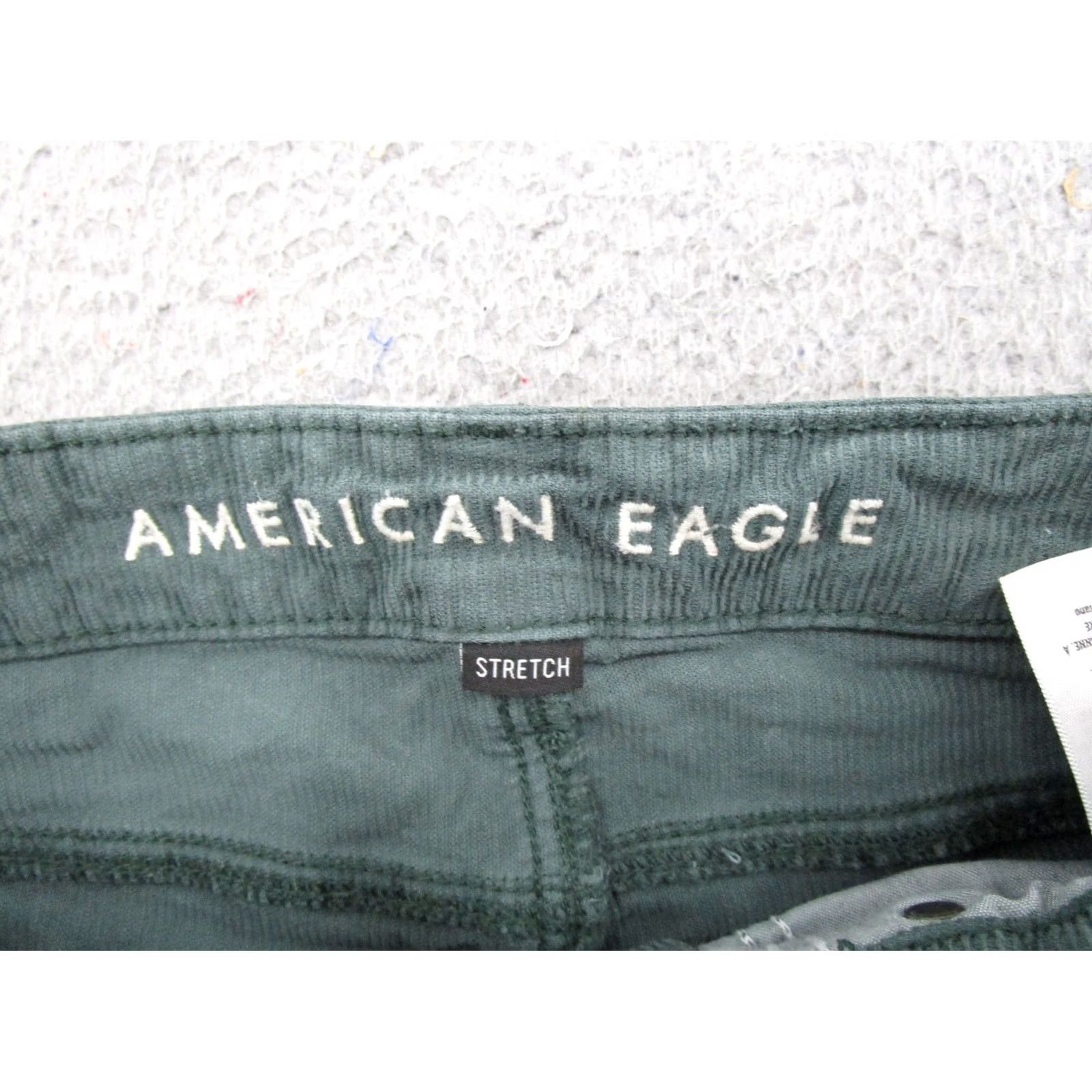 American Eagle Outfitters American Eagle Straight Leg Green Corduroy Jeans Size 4 Stretch Women’s Size 27" / US 4 / IT 40 - 4 Thumbnail