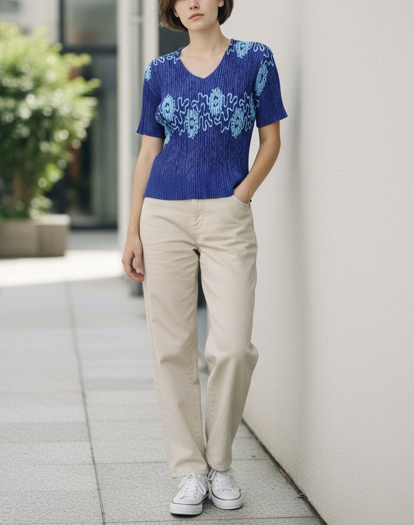 Pleats Please Issey Miyake TAX FREE 🇺🇸 issey miyake pleats please floral knitted tee Size S / US 4 / IT 40 - 3 Thumbnail