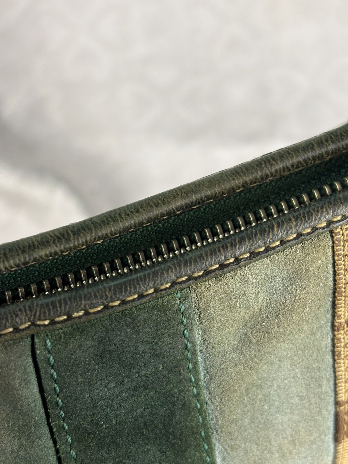 Coach (over used) Coach Green Suede Leather Sling Bag Size ONE SIZE - 7 Thumbnail