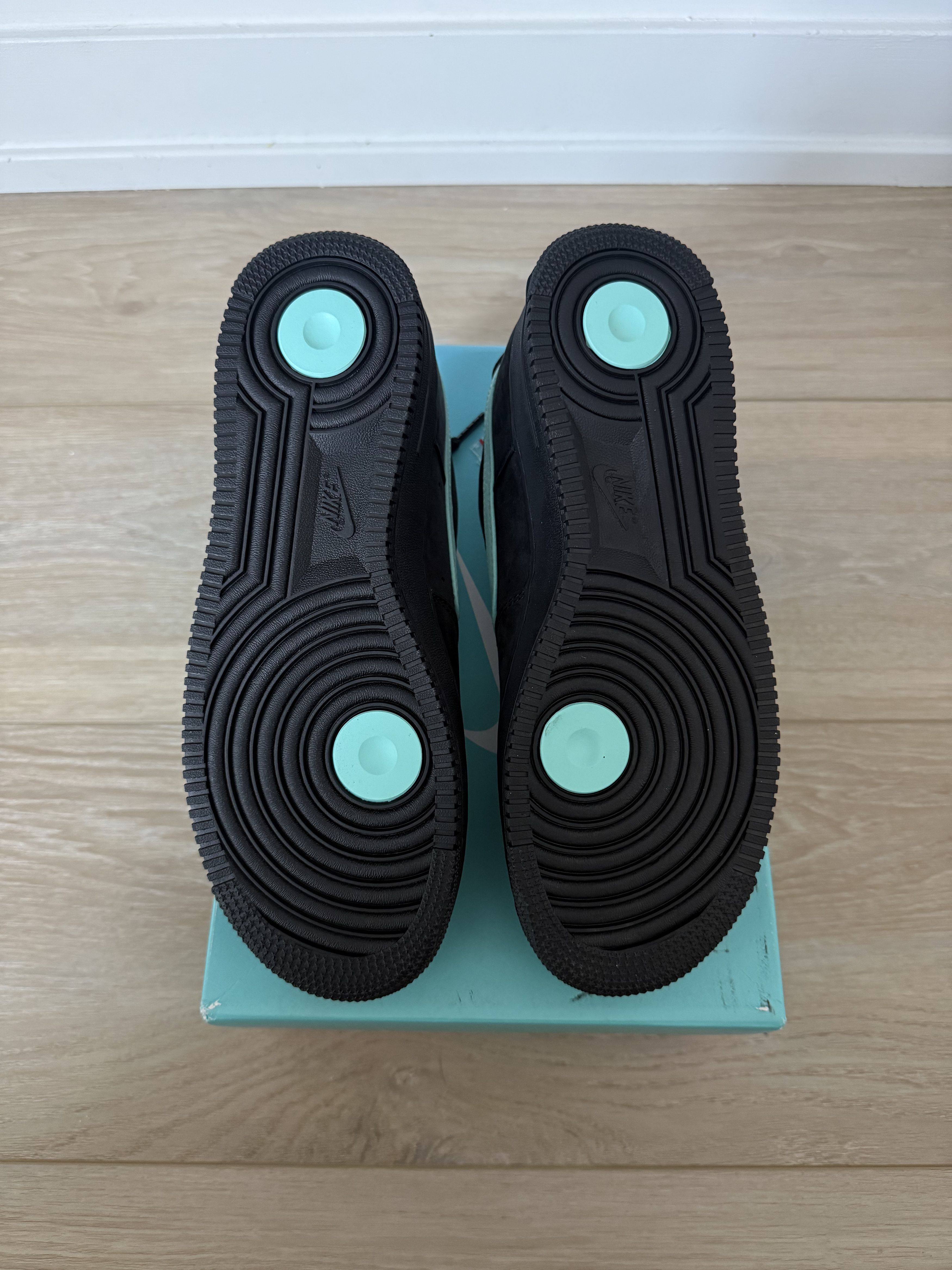 Nike × Tiffany & Co. Nike x Tiffany AF1 Size US 9.5 / EU 42-43 - 8 Thumbnail