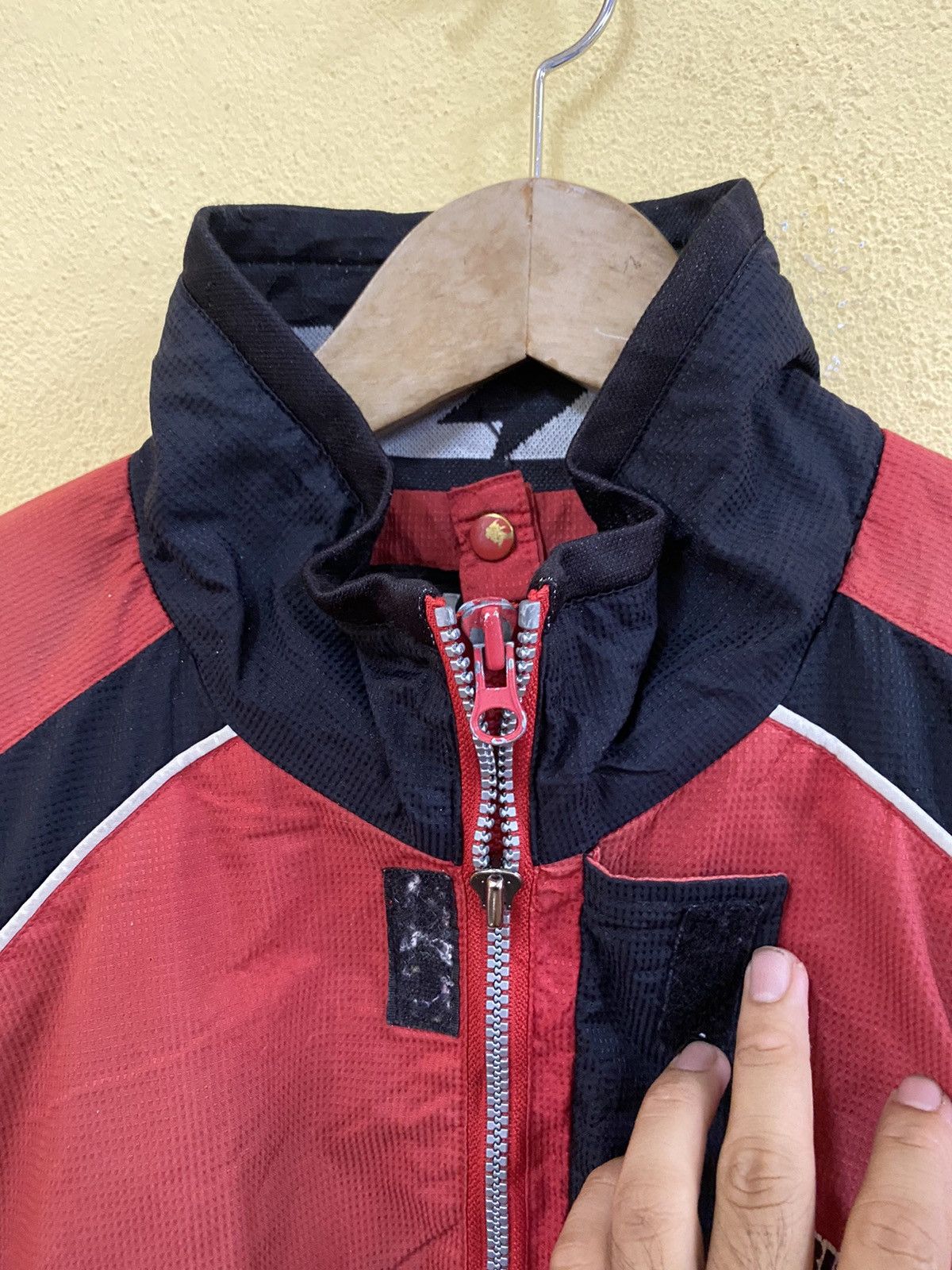 VINTAGE BRIDGESTONE BLIZZAK JACKET
