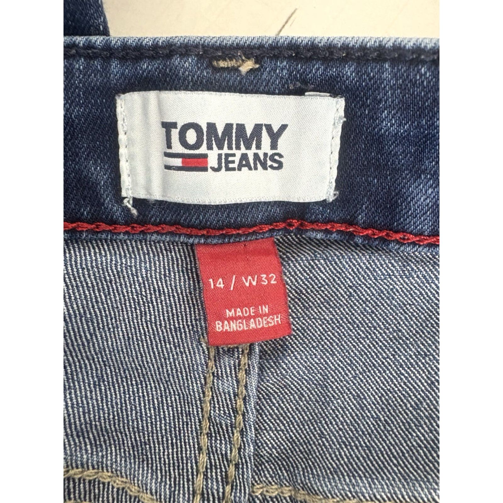 Tommy Hilfiger Tommy Jeans Dk Faded Wash W-Whiskers Straight Hi-Rise Ankle Jeans Womens Size 14 Size 36" / US 14 / IT 50 - 7 Thumbnail