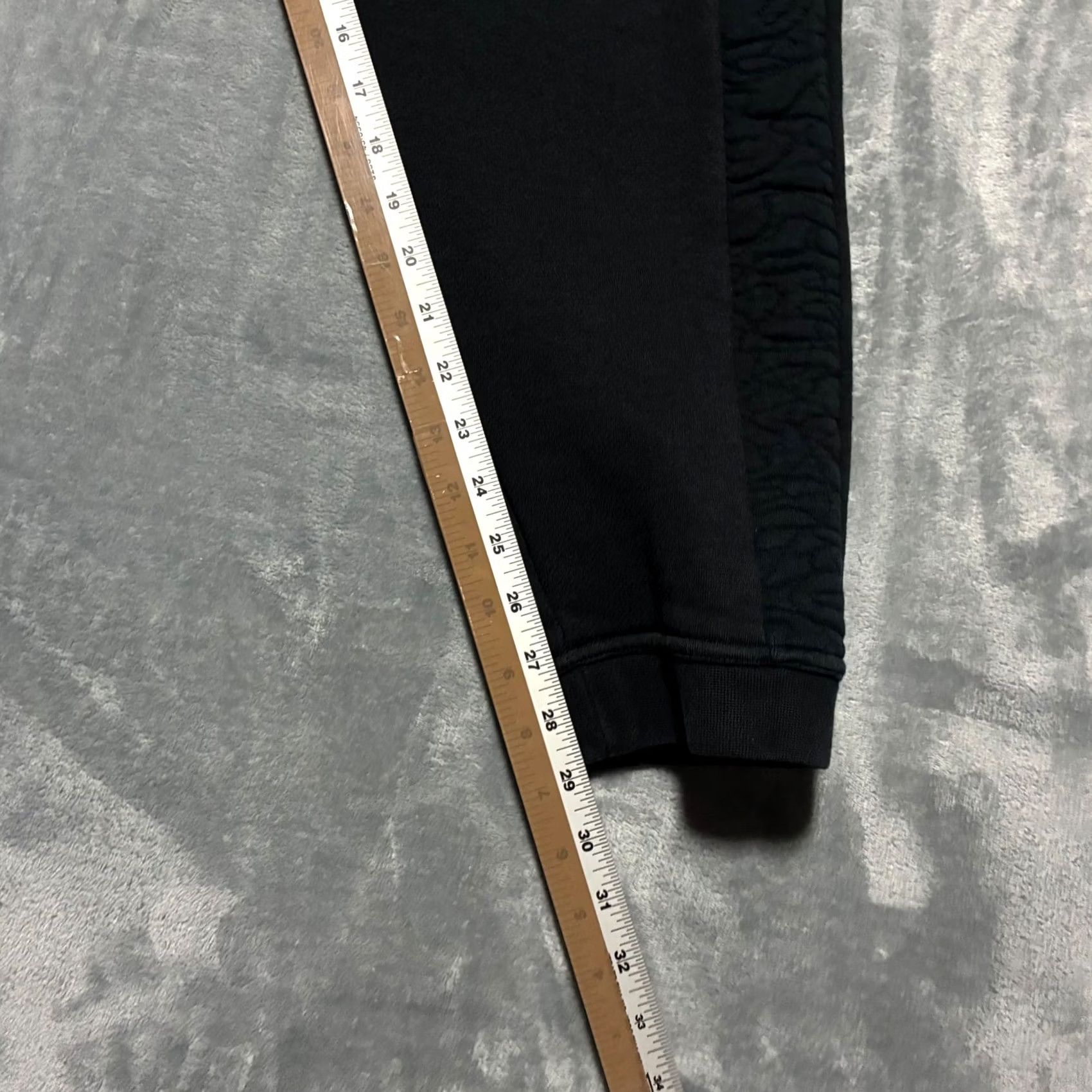 Nike Nike Tapered Textured Side Stripe Fleece Jogger Sweatpants Mens XL Black Size US 36 / EU 52 - 8 Thumbnail