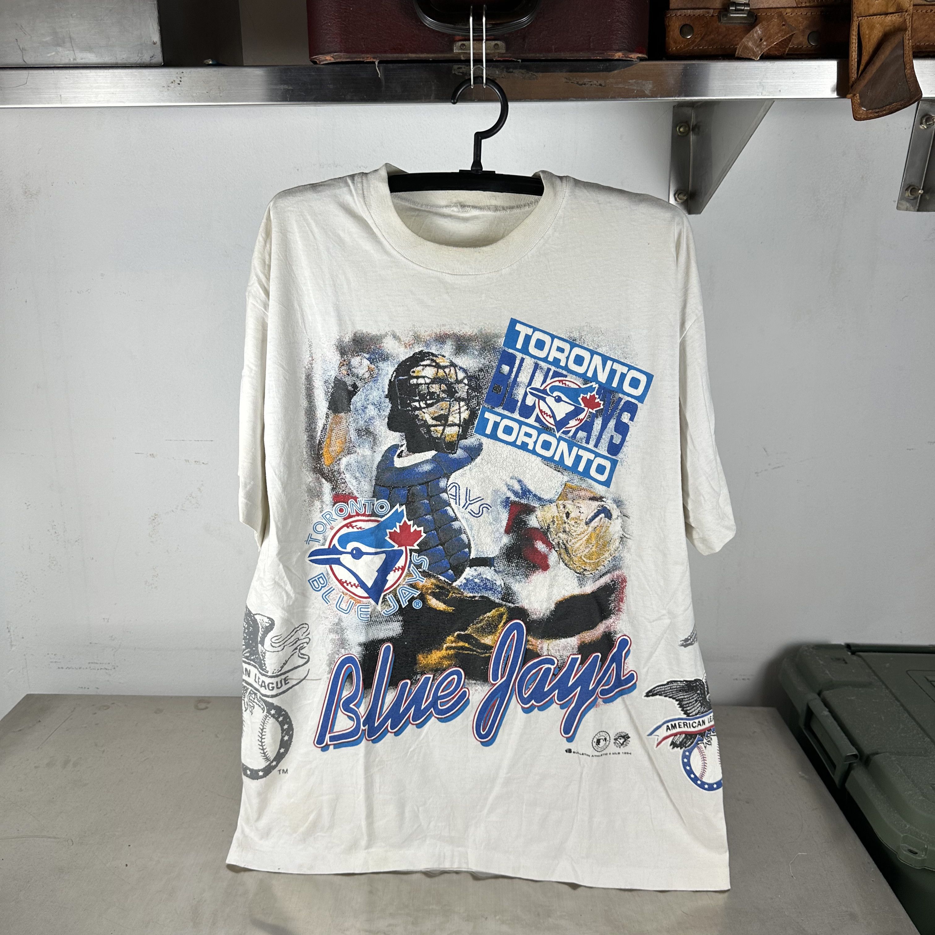 Vintage Vintage 1994 Toronto Blue Jays Bulletin Athletic MLB AOP Tee Size US XL / EU 56 / 4 - 1 Thumbnail