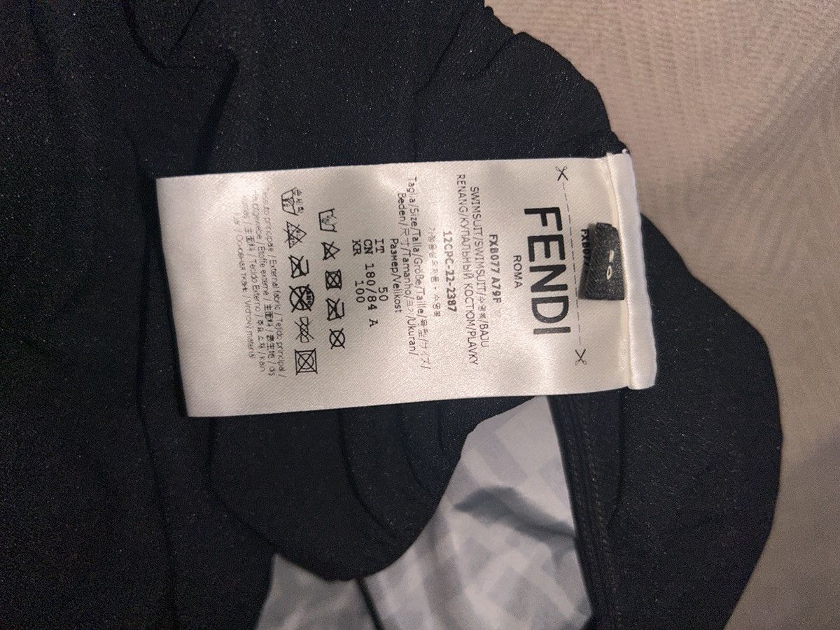 Fendi Fendi swim trunks size 50 Size US 44 / EU 60 - 7 Thumbnail