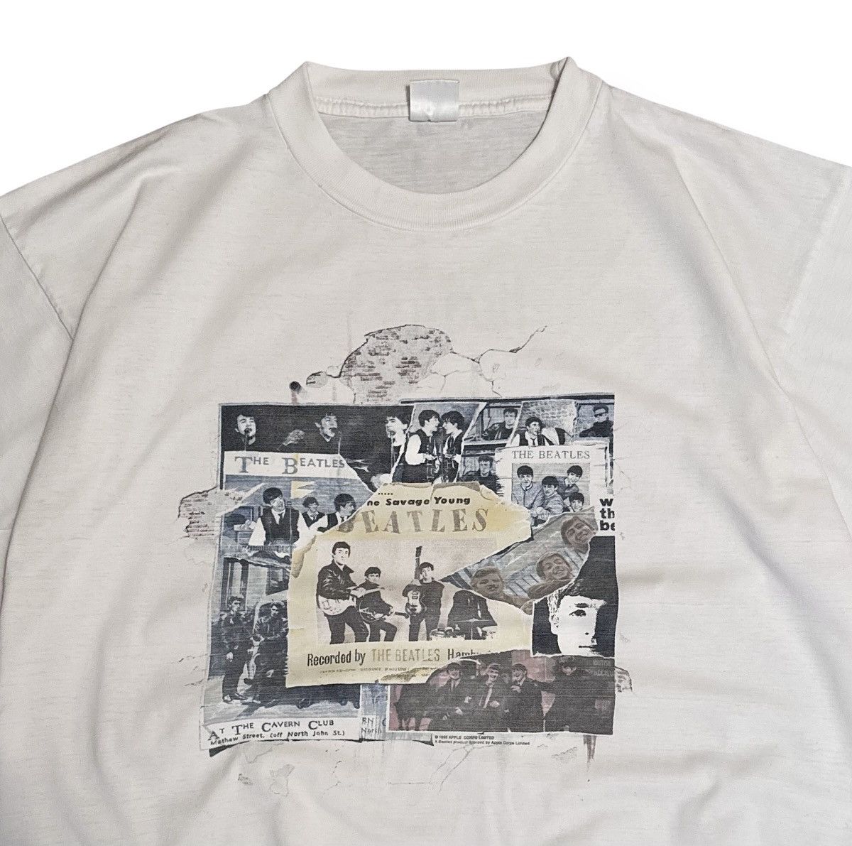 Band Tees Vintage The Beatles Apple Corps T Shirt 1995 Pink Floyd ACDC Size US XL / EU 56 / 4 - 2 Thumbnail