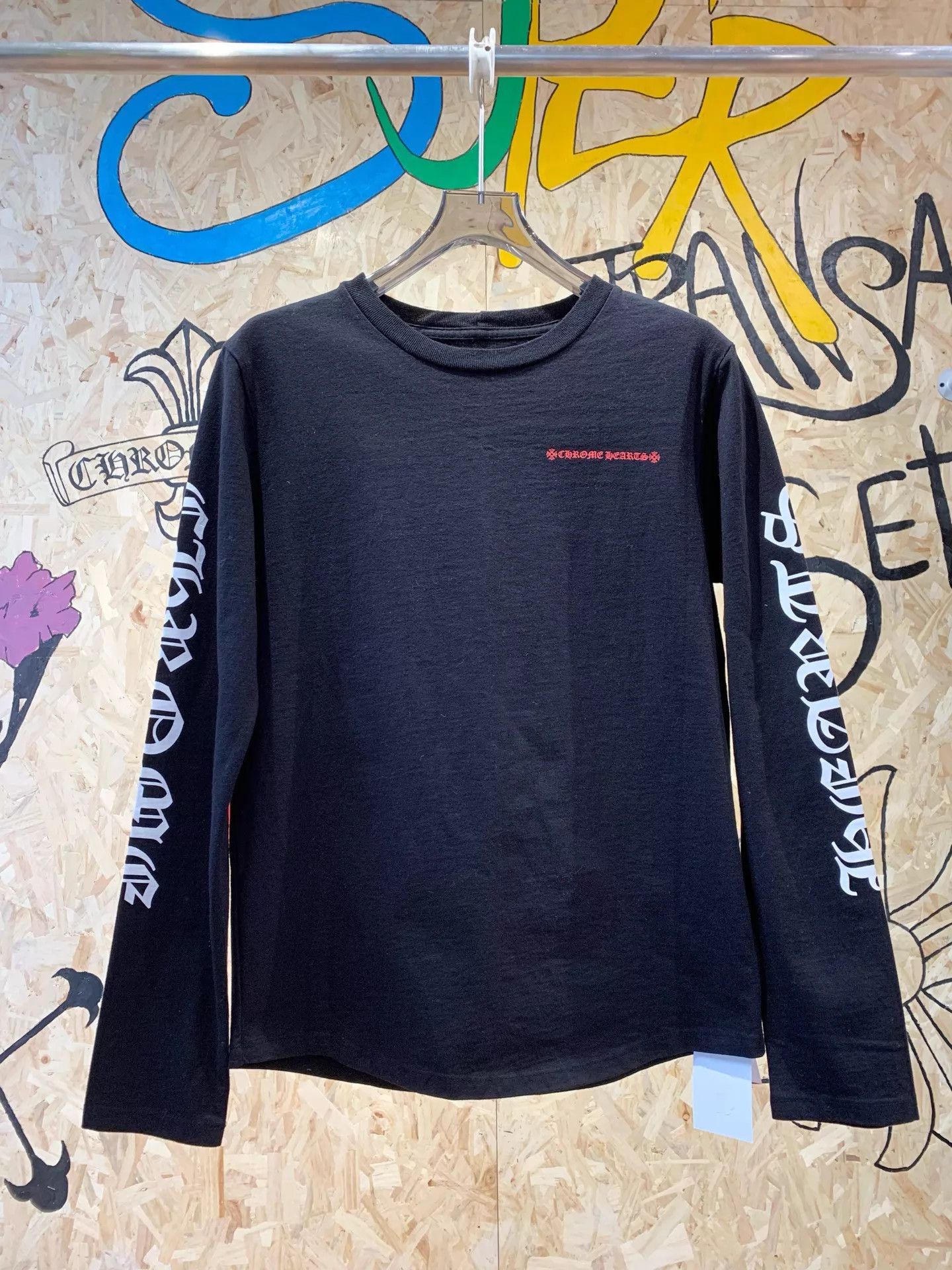 Chrome Hearts Chrome Hearts Mattyboy Black 2-Arm Graffiti LS Tee Size US S / EU 44-46 / 1 - 1 Thumbnail