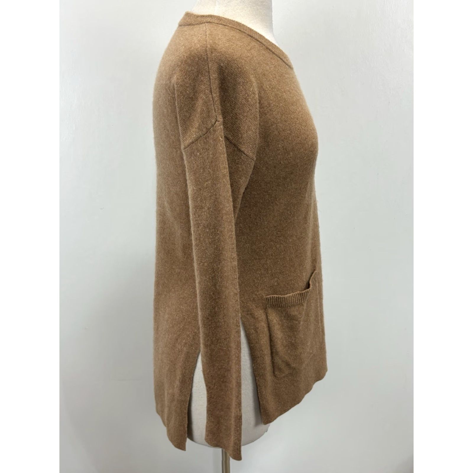 Madewell MADewell 100% Cashmere Tunic Sweater XS Brown Camel Pockets Women Size XS / US 0-2 / IT 36-38 - 4 Thumbnail