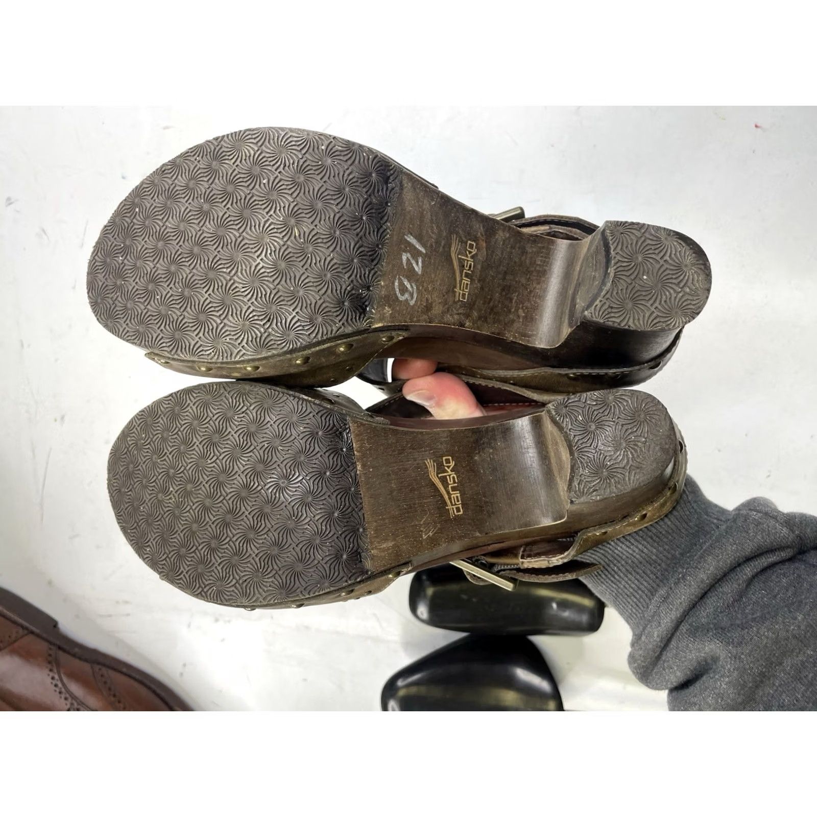 Dansko Dansko Ripley Sandal Women Leather Studded Wooden Heel Platform Size 40 US 9.5-10 Brown Slip-On Size US 10 / IT 40 - 3 Thumbnail